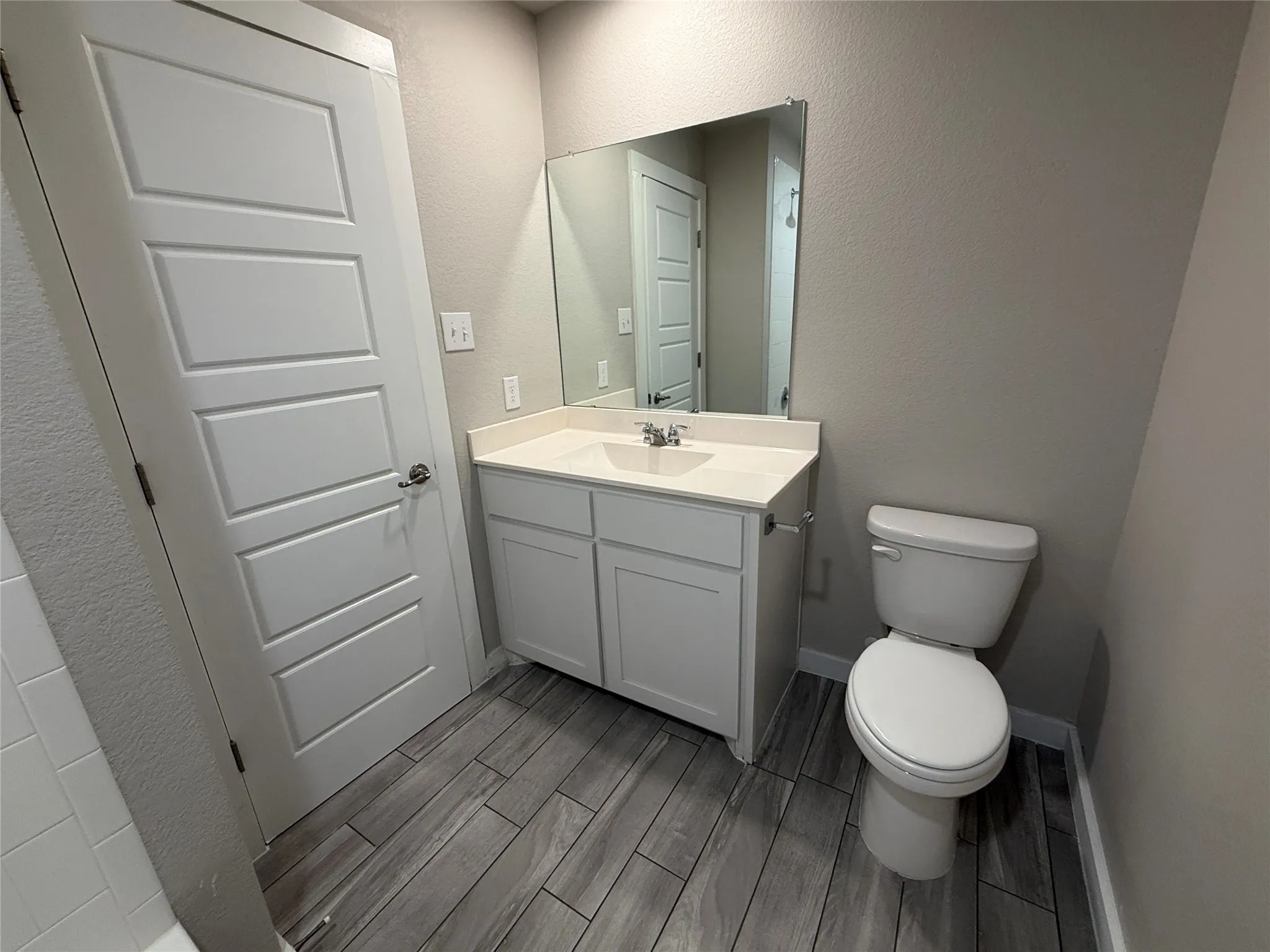 Single Family Residence For Sale in Johnson County , 1600 Battery Park Drive, Alvarado, Texas 76009, 4 Bedroom, 3 Bathroom, 2 Garage spaces, 2,507 Sqft, built in 2022, mls#21280022, Real Estate Agent in Alvarado, Homes For Sale in Johnson county, Homes For Sale in Alvarado, Realtor in Alvarado Texas, Real Estate Brokerage Independent Realty Texas, Luminita Cordes Realtor