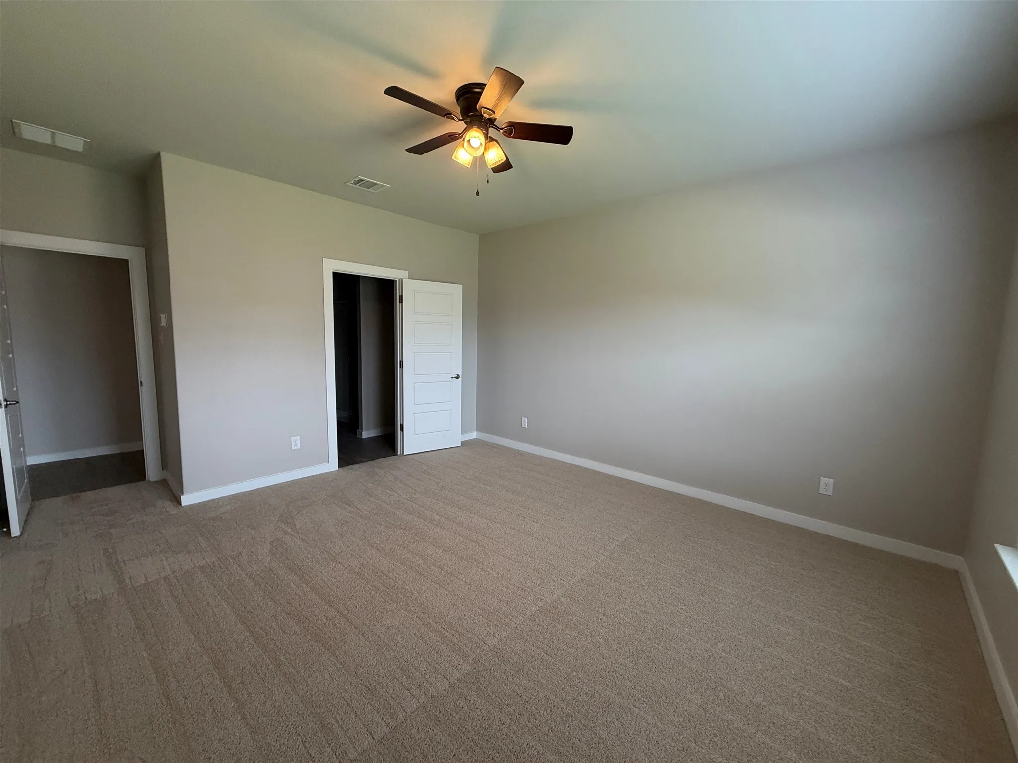 Single Family Residence For Sale in Johnson County , 1600 Battery Park Drive, Alvarado, Texas 76009, 4 Bedroom, 3 Bathroom, 2 Garage spaces, 2,507 Sqft, built in 2022, mls#21280022, Real Estate Agent in Alvarado, Homes For Sale in Johnson county, Homes For Sale in Alvarado, Realtor in Alvarado Texas, Real Estate Brokerage Independent Realty Texas, Luminita Cordes Realtor