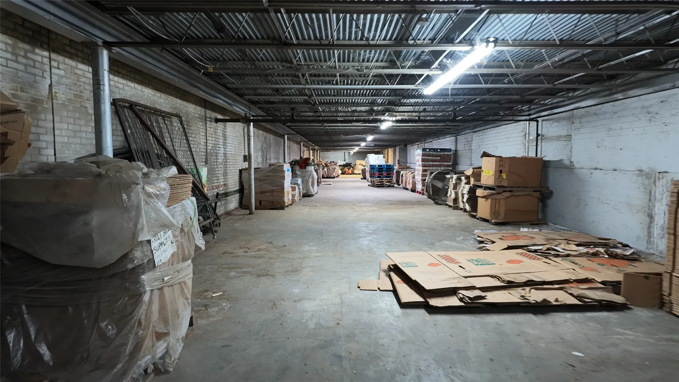 Warehouse For Sale in Dallas County , 510 S Good Latimer Expressway, Dallas, Texas 75226, 0, 0, Garage spaces, 0 Sqft, built in 1963, mls#21280037, Real Estate Agent in Dallas, Homes For Sale in Dallas county, Homes For Sale in Dallas, Realtor in Dallas Texas, Real Estate Brokerage Independent Realty Texas, Luminita Cordes Realtor