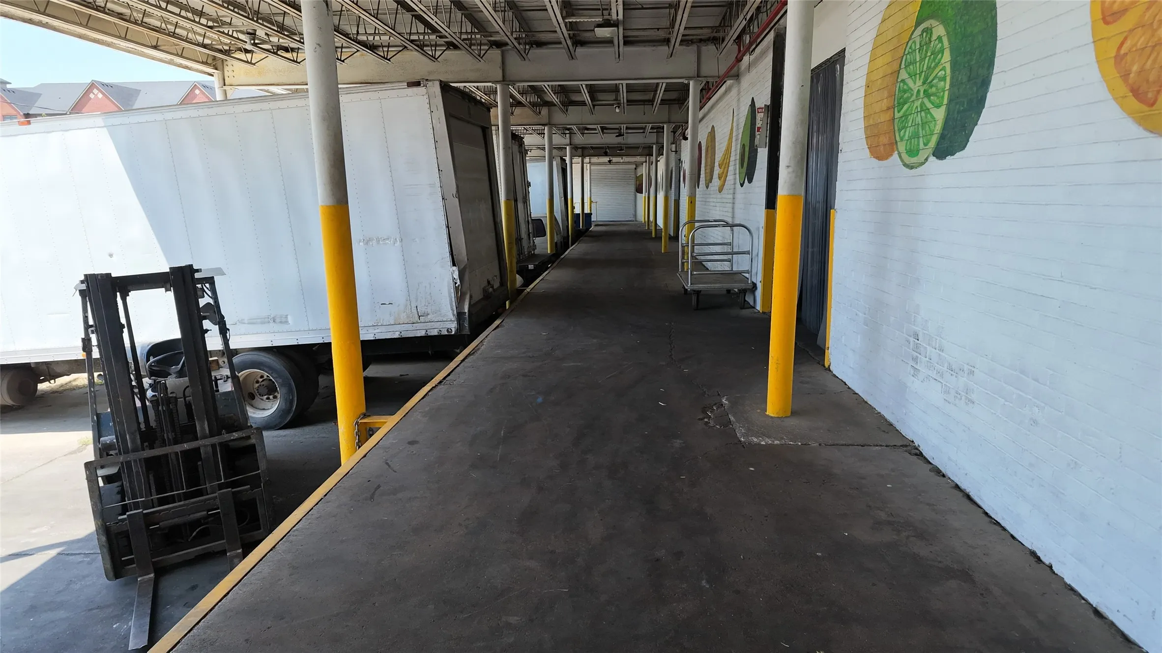 Warehouse For Sale in Dallas County , 510 S Good Latimer Expressway, Dallas, Texas 75226, 0, 0, Garage spaces, 0 Sqft, built in 1963, mls#21280037, Real Estate Agent in Dallas, Homes For Sale in Dallas county, Homes For Sale in Dallas, Realtor in Dallas Texas, Real Estate Brokerage Independent Realty Texas, Luminita Cordes Realtor