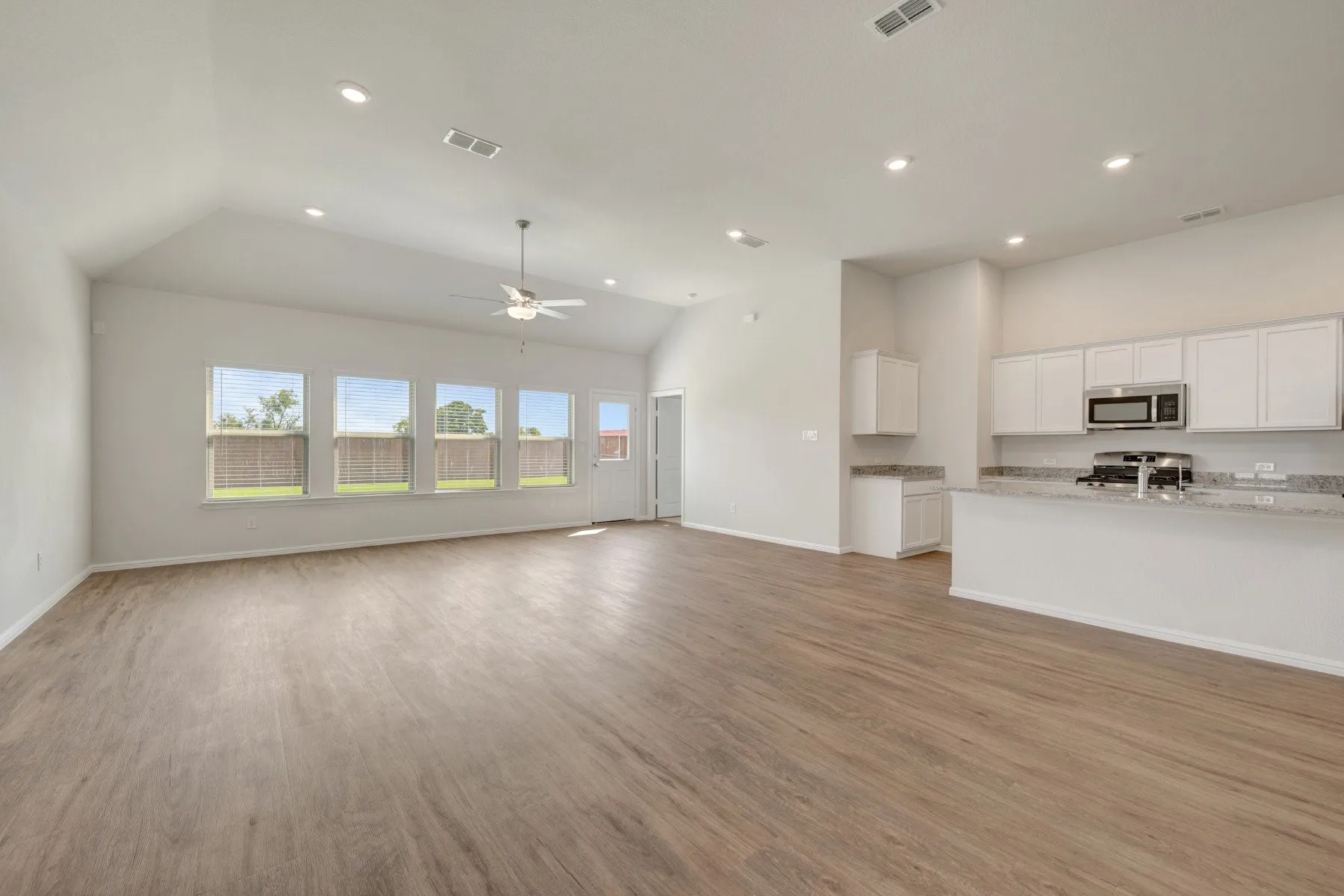 Single Family Residence For Sale in Denton County , 3220 Kingdom Drive, Denton, Texas 76208, 4 Bedroom, 3 Bathroom, 2 Garage spaces, 2,680 Sqft, built in 2026, mls#21263343, Real Estate Agent in Denton, Homes For Sale in Denton county, Homes For Sale in Denton, Realtor in Denton Texas, Real Estate Brokerage Independent Realty Texas, Luminita Cordes Realtor