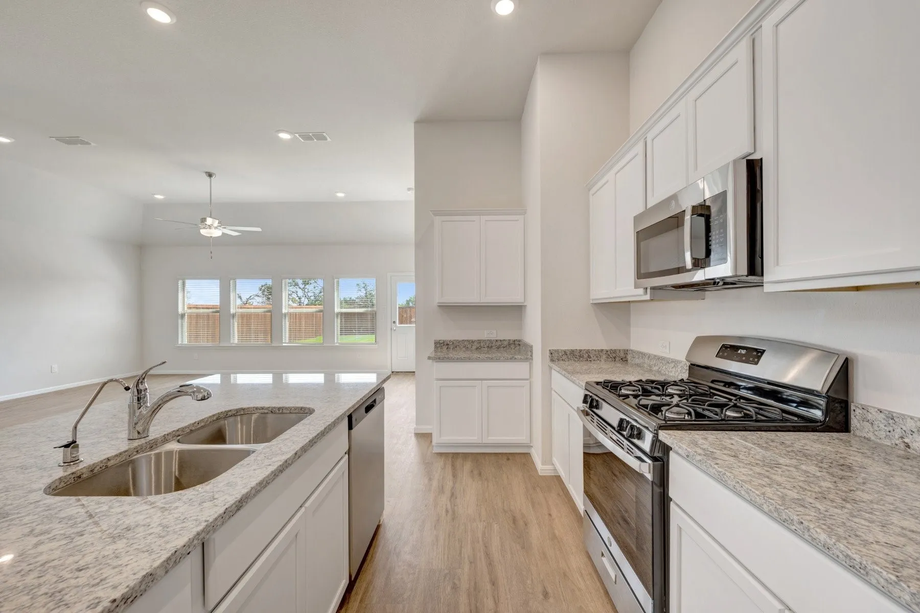 Single Family Residence For Sale in Denton County , 3220 Kingdom Drive, Denton, Texas 76208, 4 Bedroom, 3 Bathroom, 2 Garage spaces, 2,680 Sqft, built in 2026, mls#21263343, Real Estate Agent in Denton, Homes For Sale in Denton county, Homes For Sale in Denton, Realtor in Denton Texas, Real Estate Brokerage Independent Realty Texas, Luminita Cordes Realtor