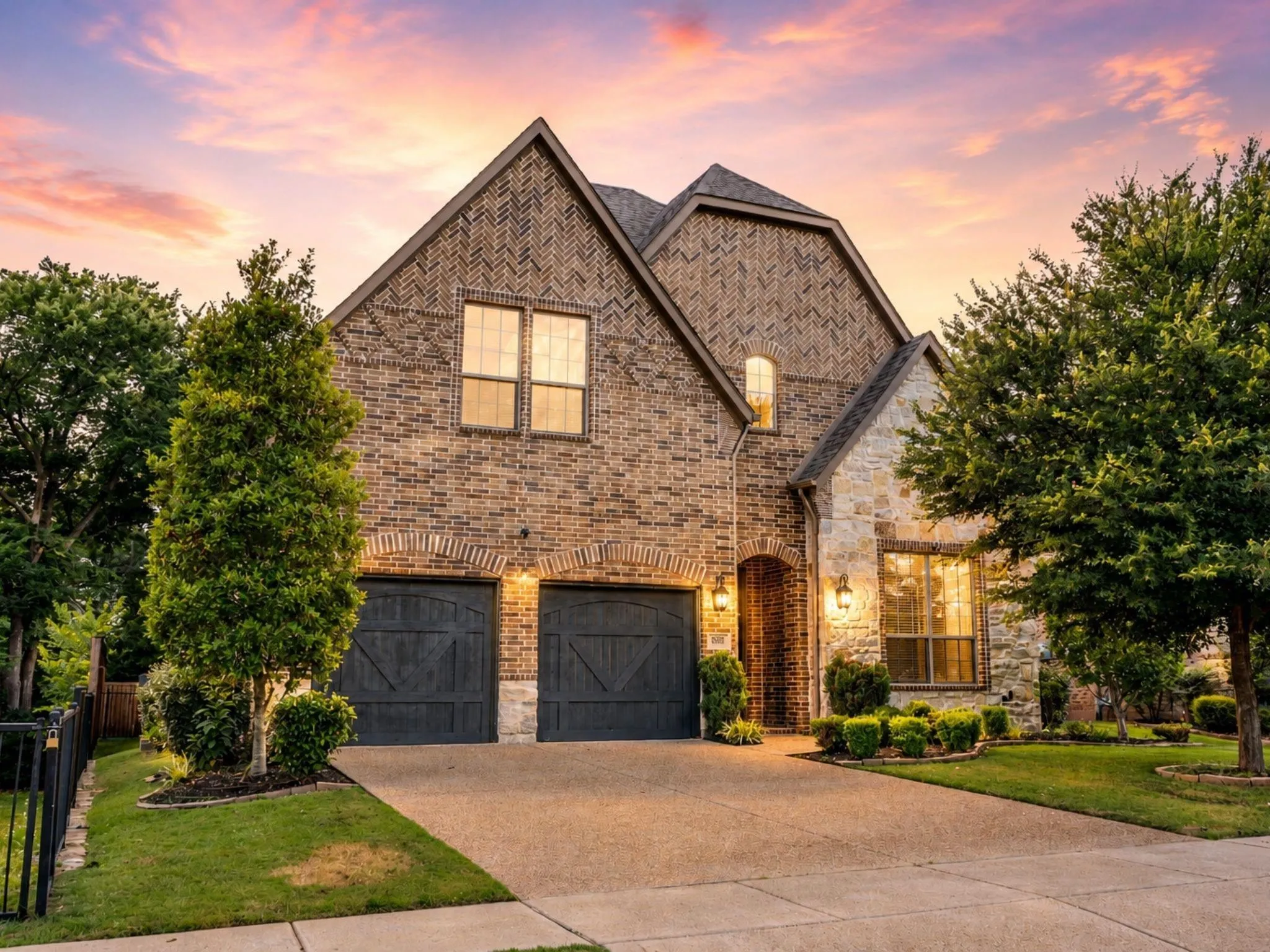 Single Family Residence For Sale in Collin County , 5036 Randolph Street, Plano, Texas 75074, 4 Bedroom, 4 Bathroom, 3 Garage spaces, 3,385 Sqft, built in 2017, mls#21280039, Real Estate Agent in Plano, Homes For Sale in Collin county, Homes For Sale in Plano, Realtor in Plano Texas, Real Estate Brokerage Independent Realty Texas, Luminita Cordes Realtor