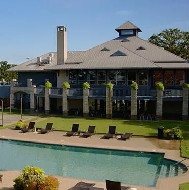 Single Family Residence For Sale in Henderson County , 154 Hilton Head Island Drive, Mabank, Texas 75156, 3 Bedroom, 4 Bathroom, 4 Garage spaces, 2,612 Sqft, built in 2002, mls#21270646, Real Estate Agent in Mabank, Homes For Sale in Henderson county, Homes For Sale in Mabank, Realtor in Mabank Texas, Real Estate Brokerage Independent Realty Texas, Luminita Cordes Realtor