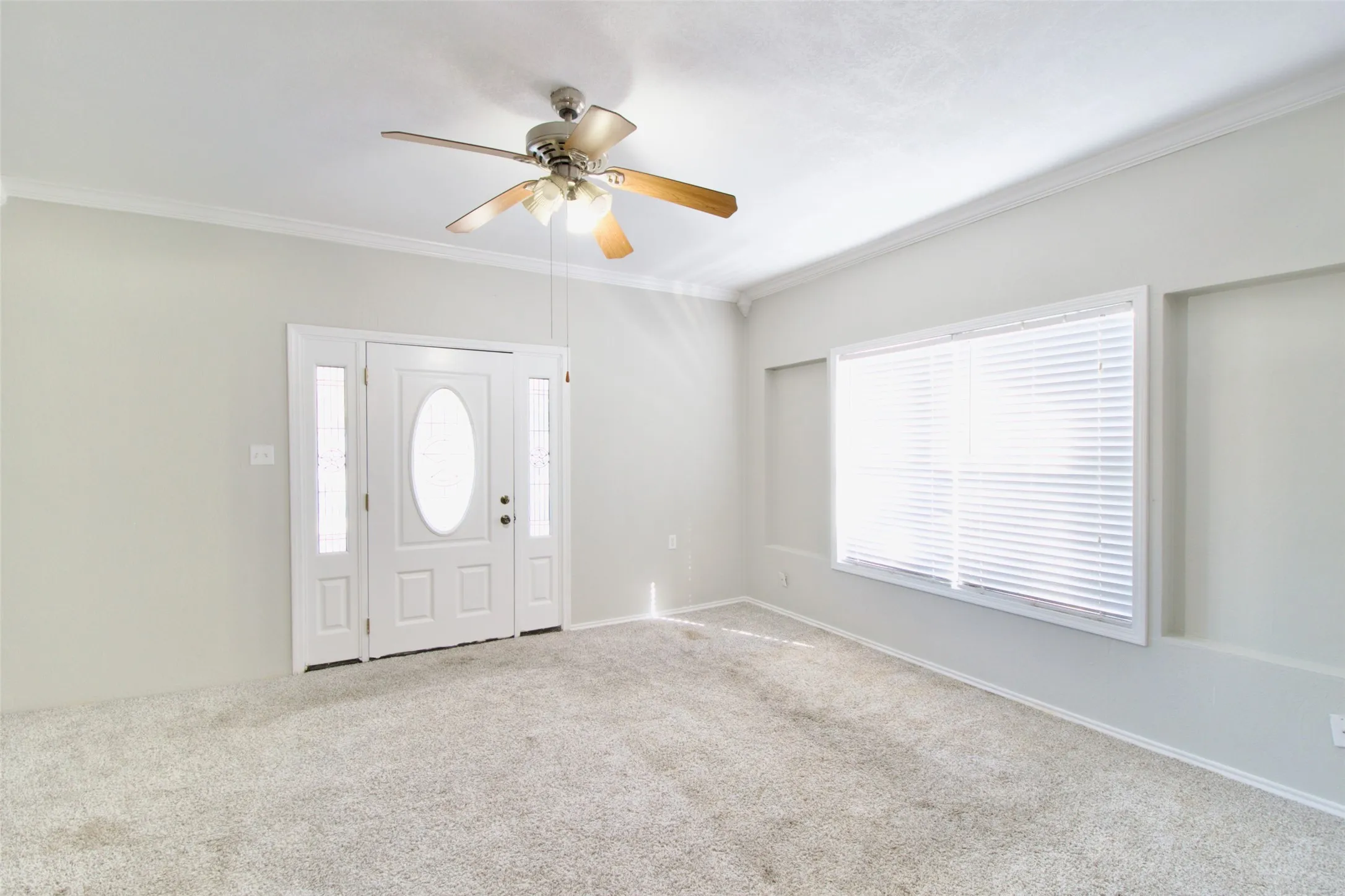 Single Family Residence For Sale in Mc Lennan County , 2600 Homan Avenue, Waco, Texas 76707, 3 Bedroom, 1 Bathroom, Garage spaces, 1,604 Sqft, built in 1935, mls#21253454, Real Estate Agent in Waco, Homes For Sale in Mc Lennan county, Homes For Sale in Waco, Realtor in Waco Texas, Real Estate Brokerage Independent Realty Texas, Luminita Cordes Realtor
