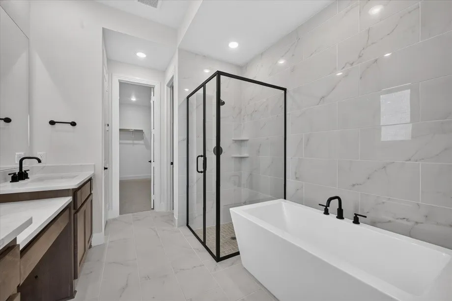 Single Family Residence For Sale in Collin County , 6316 Foxglove Lane, Mc Kinney, Texas 75071, 4 Bedroom, 4 Bathroom, 2 Garage spaces, 2,967 Sqft, built in 2026, mls#21280028, Real Estate Agent in Mc Kinney, Homes For Sale in Collin county, Homes For Sale in Mc Kinney, Realtor in Mc Kinney Texas, Real Estate Brokerage Independent Realty Texas, Luminita Cordes Realtor