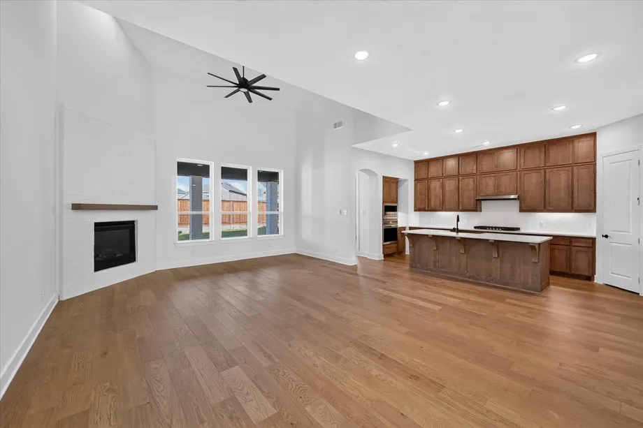 Single Family Residence For Sale in Collin County , 6316 Foxglove Lane, Mc Kinney, Texas 75071, 4 Bedroom, 4 Bathroom, 2 Garage spaces, 2,967 Sqft, built in 2026, mls#21280028, Real Estate Agent in Mc Kinney, Homes For Sale in Collin county, Homes For Sale in Mc Kinney, Realtor in Mc Kinney Texas, Real Estate Brokerage Independent Realty Texas, Luminita Cordes Realtor