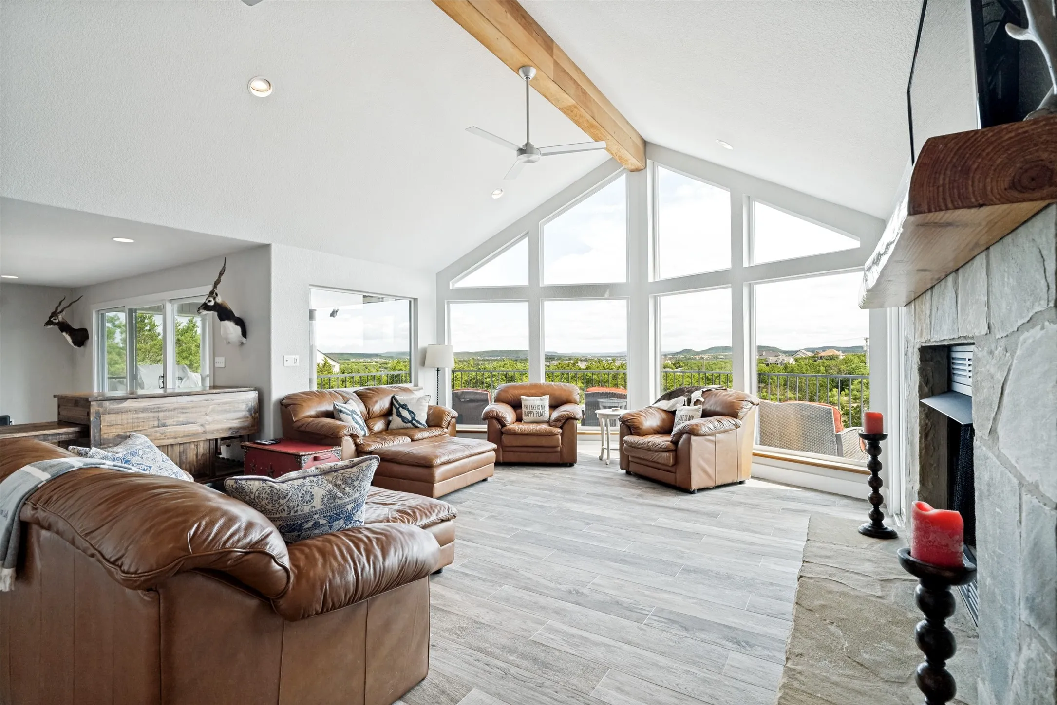 Single Family Residence For Sale in Palo Pinto County , 50 Harbour Town Drive, Graford, Texas 76449, 3 Bedroom, 4 Bathroom, 2 Garage spaces, 3,126 Sqft, built in 2002, Price $875,000, mls#21279677, Real Estate Agent in Graford, Homes For Sale in Palo Pinto county, Homes For Sale in Graford, Realtor in Graford Texas, Real Estate Brokerage Independent Realty Texas, Luminita Cordes Realtor