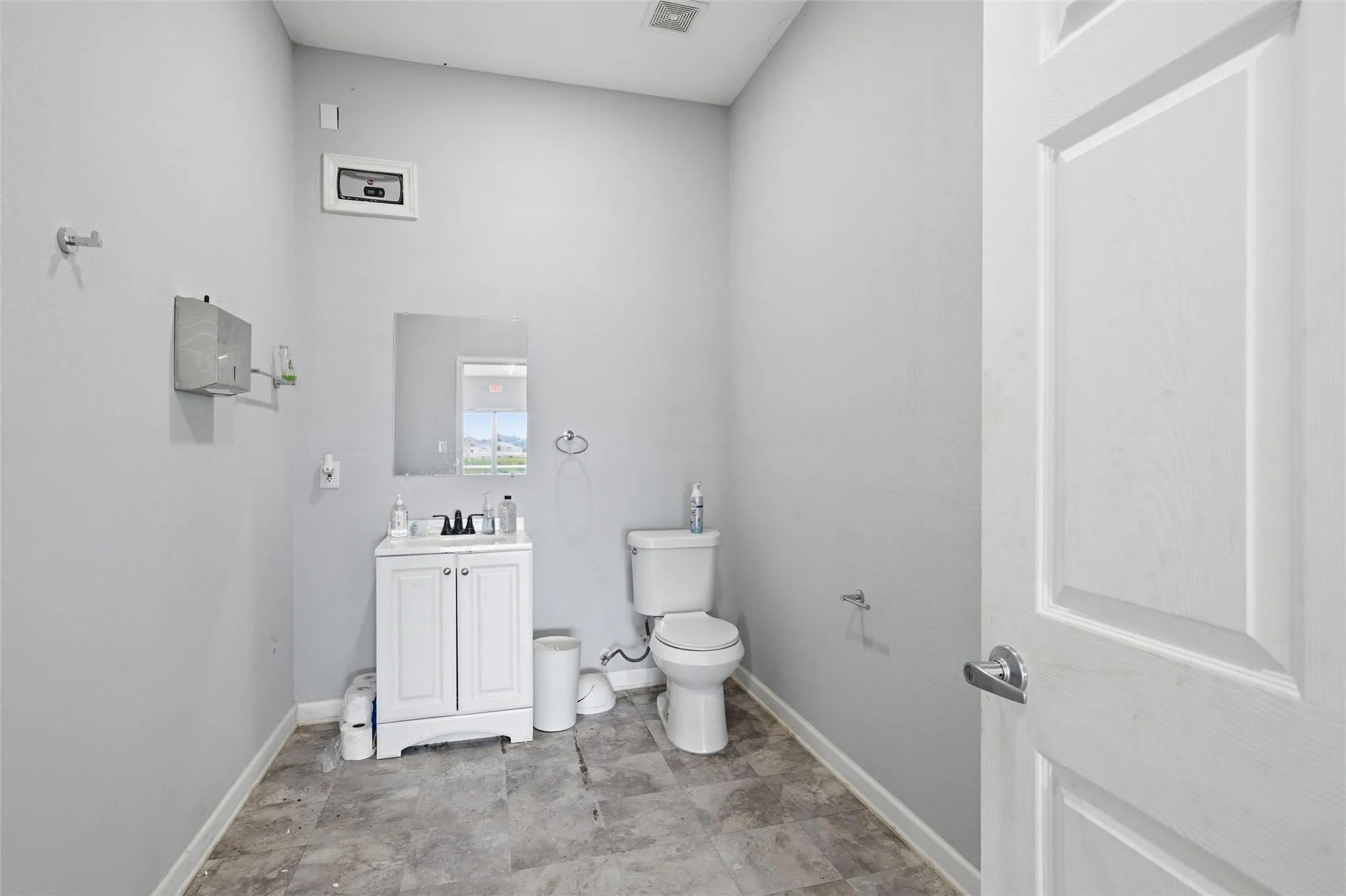 Retail For Sale in Hill County , 515 FM 66, Itasca, Texas 76055, 0, 0, Garage spaces, 7,500 Sqft, built in 2021, mls#21279910, Real Estate Agent in Itasca, Homes For Sale in Hill county, Homes For Sale in Itasca, Realtor in Itasca Texas, Real Estate Brokerage Independent Realty Texas, Luminita Cordes Realtor