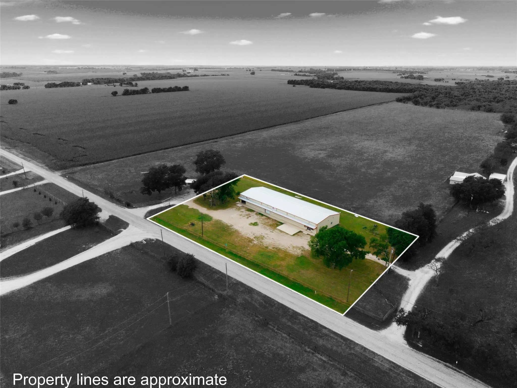 Retail For Sale in Hill County , 515 FM 66, Itasca, Texas 76055, 0, 0, Garage spaces, 7,500 Sqft, built in 2021, mls#21279910, Real Estate Agent in Itasca, Homes For Sale in Hill county, Homes For Sale in Itasca, Realtor in Itasca Texas, Real Estate Brokerage Independent Realty Texas, Luminita Cordes Realtor