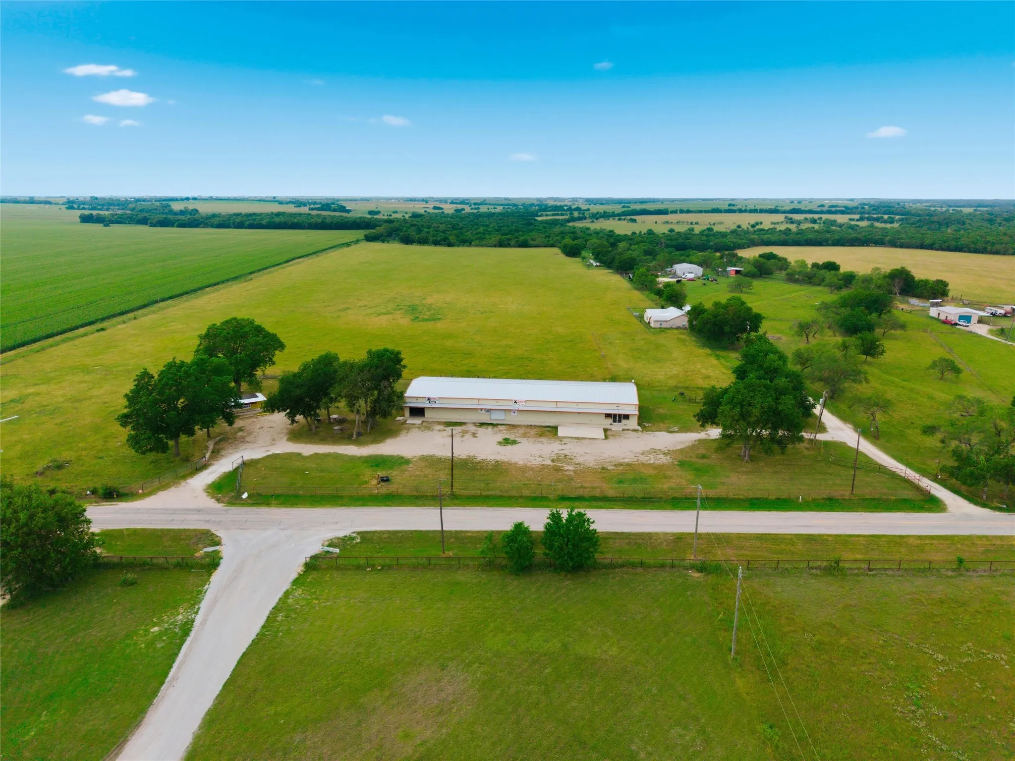 Retail For Sale in Hill County , 515 FM 66, Itasca, Texas 76055, 0, 0, Garage spaces, 7,500 Sqft, built in 2021, mls#21279910, Real Estate Agent in Itasca, Homes For Sale in Hill county, Homes For Sale in Itasca, Realtor in Itasca Texas, Real Estate Brokerage Independent Realty Texas, Luminita Cordes Realtor