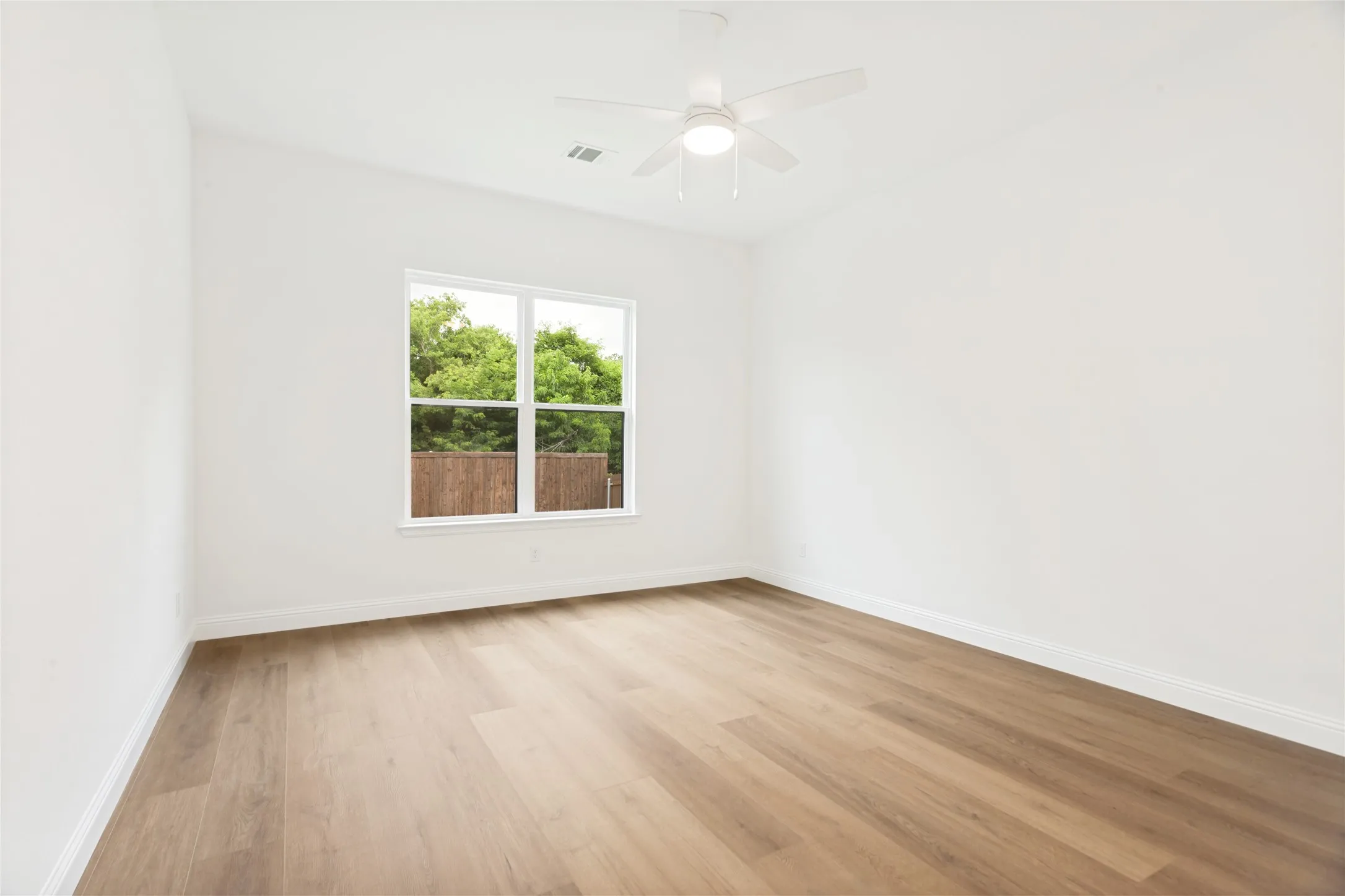 Single Family Residence For Sale in Parker County , 806 Mallard Drive, Aledo, Texas 76008, 4 Bedroom, 2 Bathroom, 2 Garage spaces, 2,191 Sqft, built in 2026, mls#21279991, Real Estate Agent in Aledo, Homes For Sale in Parker county, Homes For Sale in Aledo, Realtor in Aledo Texas, Real Estate Brokerage Independent Realty Texas, Luminita Cordes Realtor