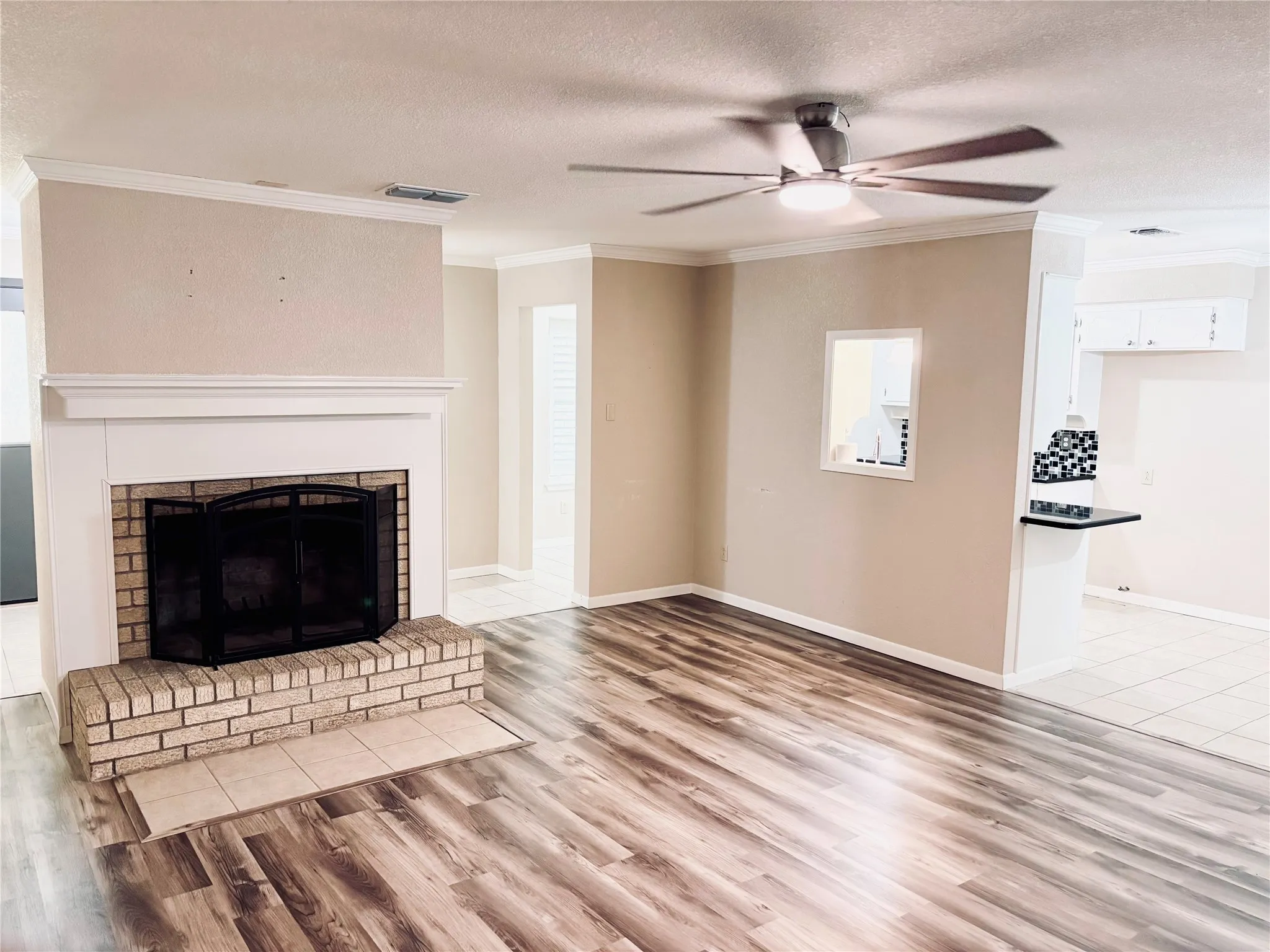 Single Family Residence For Sale in Eastland County , 506 Oakwood Drive, Eastland, Texas 76448, 3 Bedroom, 2 Bathroom, 2 Garage spaces, 2,125 Sqft, built in 1982, mls#21280133, Real Estate Agent in Eastland, Homes For Sale in Eastland county, Homes For Sale in Eastland, Realtor in Eastland Texas, Real Estate Brokerage Independent Realty Texas, Luminita Cordes Realtor