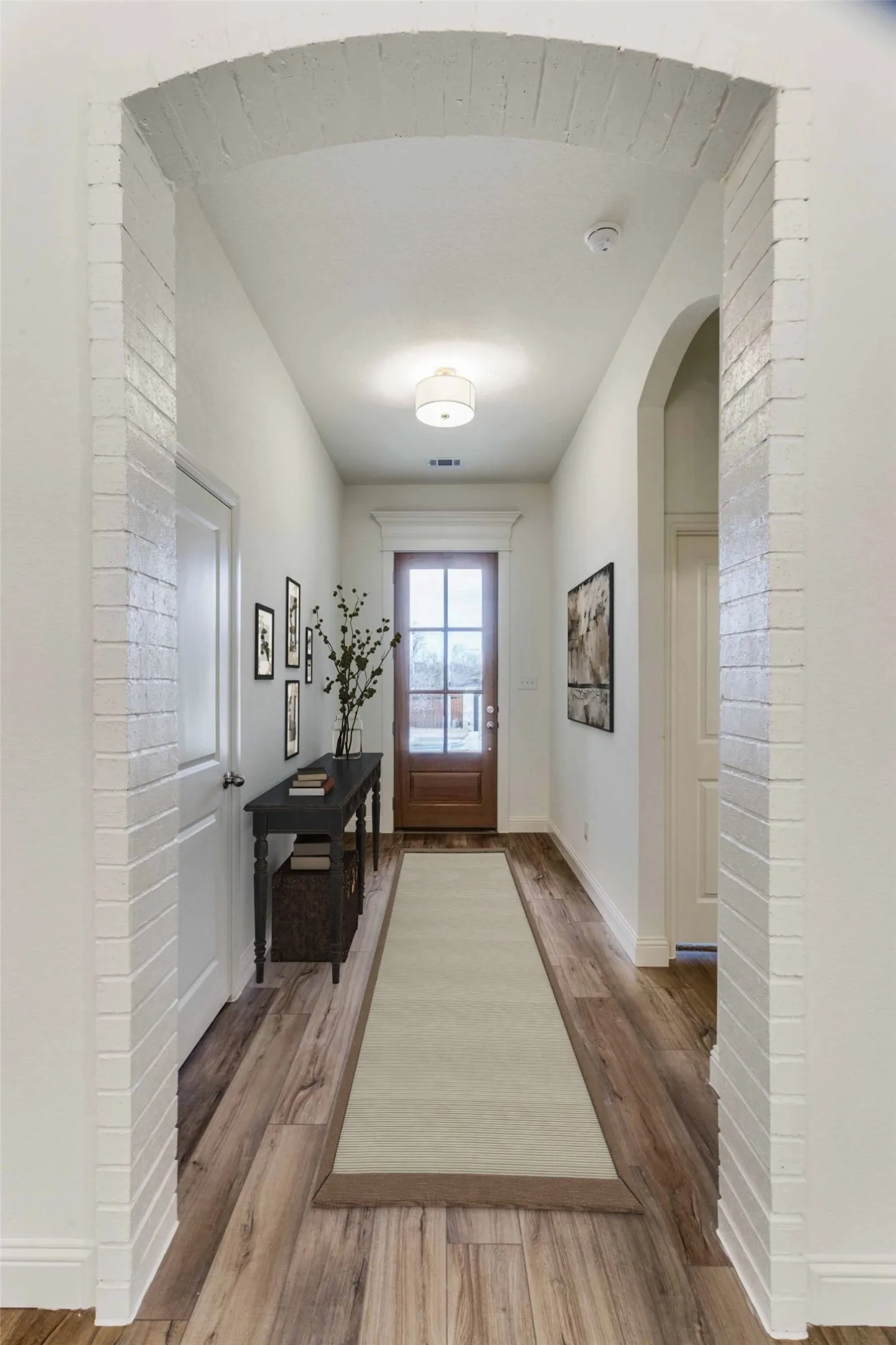 Single Family Residence For Sale in Tarrant County , 782 Sterling Drive, Benbrook, Texas 76126, 4 Bedroom, 3 Bathroom, 2 Garage spaces, 2,307 Sqft, built in 2024, mls#21265687, Real Estate Agent in Benbrook, Homes For Sale in Tarrant county, Homes For Sale in Benbrook, Realtor in Benbrook Texas, Real Estate Brokerage Independent Realty Texas, Luminita Cordes Realtor