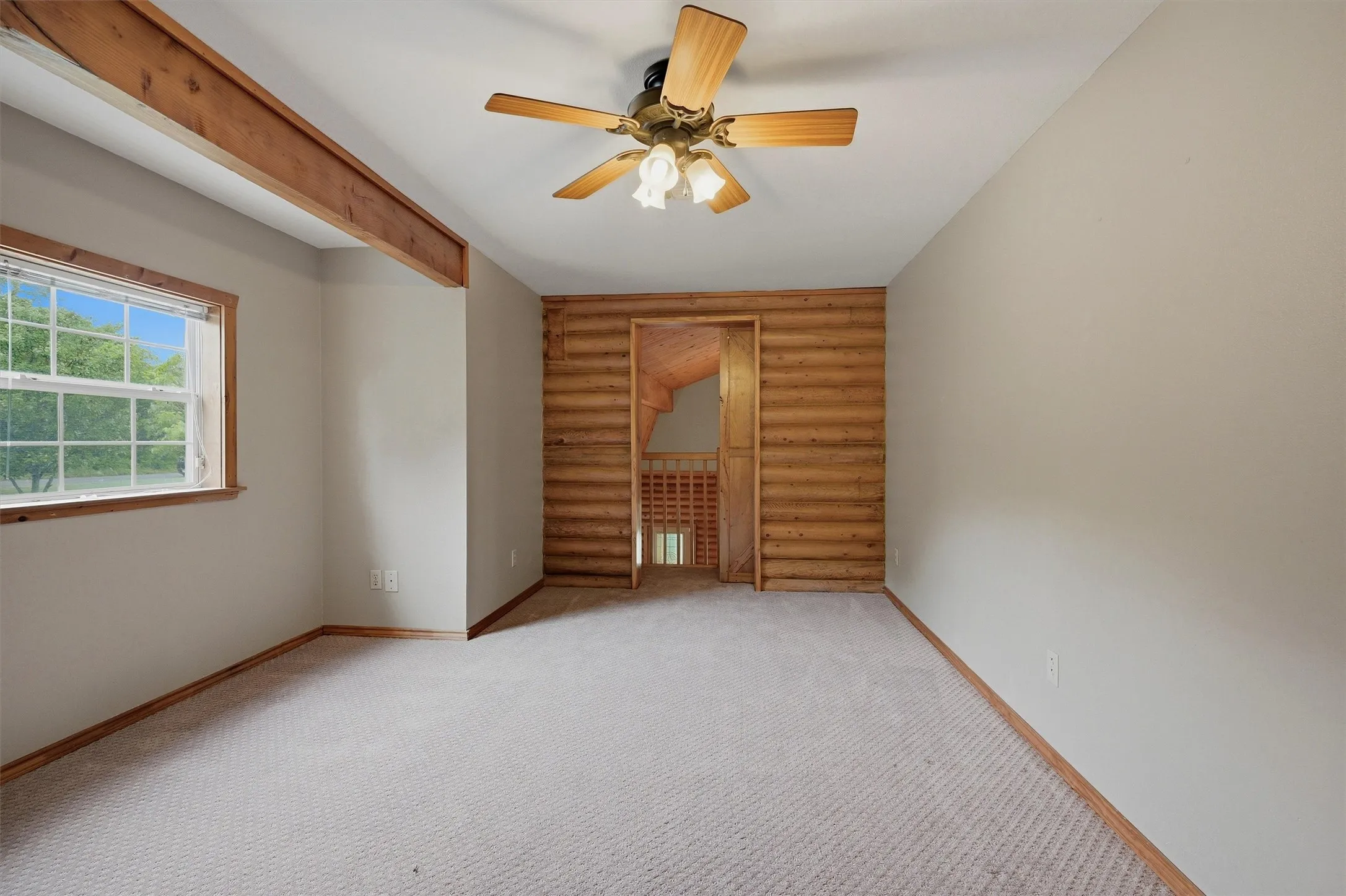 Single Family Residence For Sale in Grayson County , 570 Roy Ayres Road, Bells, Texas 75414, 4 Bedroom, 4 Bathroom, 2 Garage spaces, 3,251 Sqft, built in 1995, mls#21280112, Real Estate Agent in Bells, Homes For Sale in Grayson county, Homes For Sale in Bells, Realtor in Bells Texas, Real Estate Brokerage Independent Realty Texas, Luminita Cordes Realtor