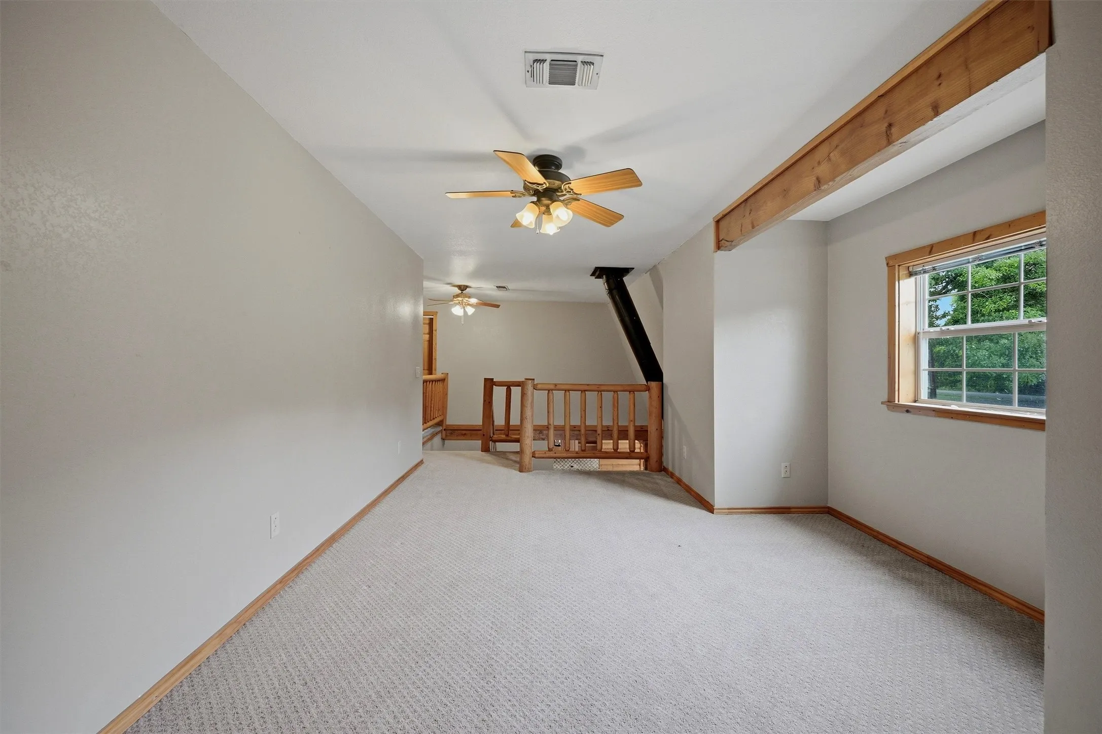 Single Family Residence For Sale in Grayson County , 570 Roy Ayres Road, Bells, Texas 75414, 4 Bedroom, 4 Bathroom, 2 Garage spaces, 3,251 Sqft, built in 1995, mls#21280112, Real Estate Agent in Bells, Homes For Sale in Grayson county, Homes For Sale in Bells, Realtor in Bells Texas, Real Estate Brokerage Independent Realty Texas, Luminita Cordes Realtor