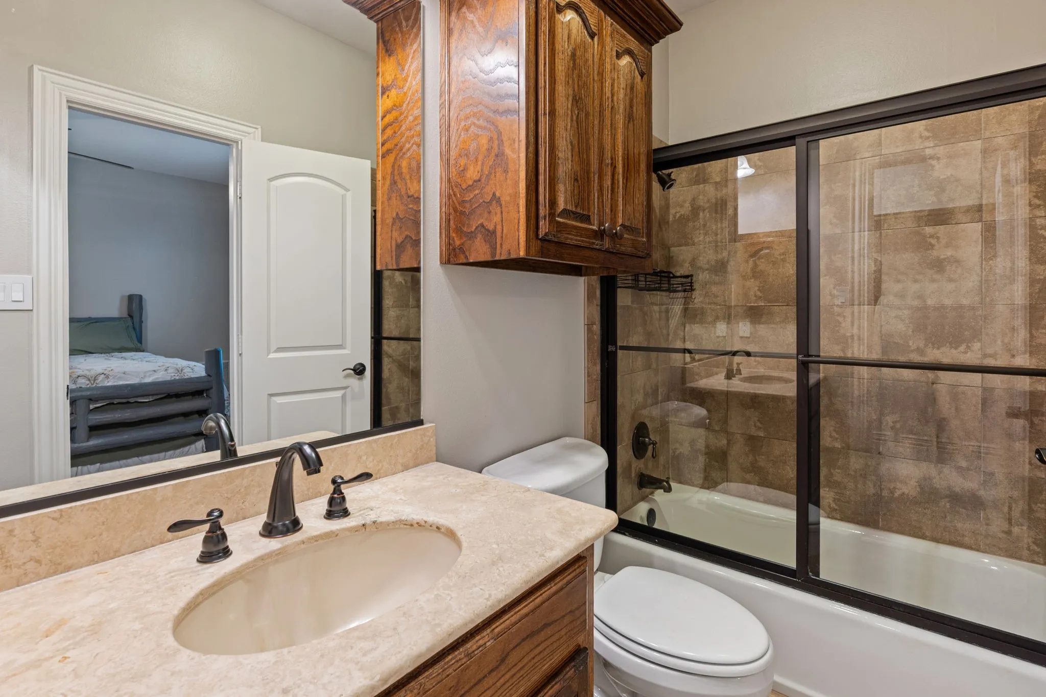 Single Family Residence For Sale in Rockwall County , 4745 Secret Cove, Rockwall, Texas 75032, 4 Bedroom, 5 Bathroom, 3 Garage spaces, 4,360 Sqft, built in 2006, mls#21271277, Real Estate Agent in Rockwall, Homes For Sale in Rockwall county, Homes For Sale in Rockwall, Realtor in Rockwall Texas, Real Estate Brokerage Independent Realty Texas, Luminita Cordes Realtor