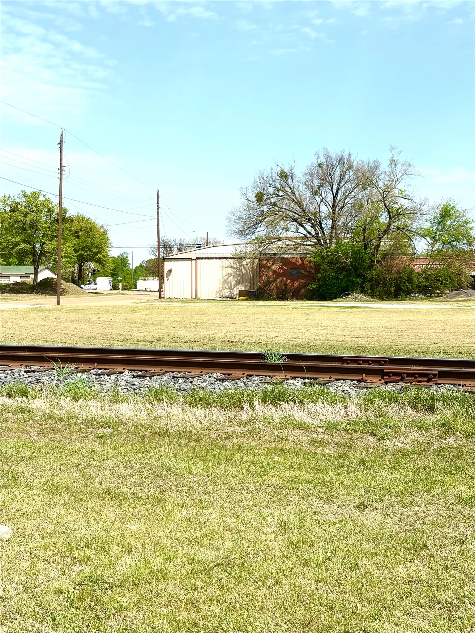 Warehouse For Sale in Camp County , 204 Quitman Street, Pittsburg, Texas 75686, 0, 0, Garage spaces, 0 Sqft, built in 1956, Price $229,000, mls#21280159, Real Estate Agent in Pittsburg, Homes For Sale in Camp county, Homes For Sale in Pittsburg, Realtor in Pittsburg Texas, Real Estate Brokerage Independent Realty Texas, Luminita Cordes Realtor