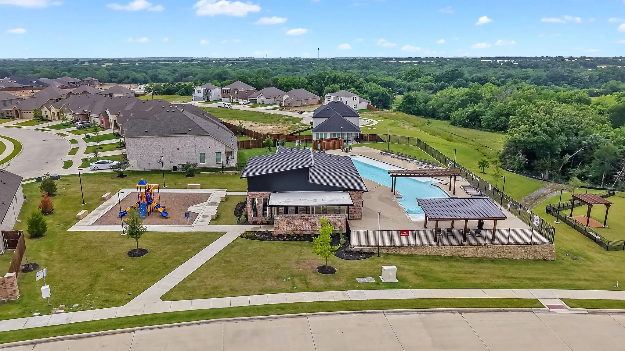 Single Family Residence For Sale in Collin County , 3241 Cross Shore Drive, Anna, Texas 75409, 4 Bedroom, 3 Bathroom, 2 Garage spaces, 2,624 Sqft, built in 2024, mls#21280069, Real Estate Agent in Anna, Homes For Sale in Collin county, Homes For Sale in Anna, Realtor in Anna Texas, Real Estate Brokerage Independent Realty Texas, Luminita Cordes Realtor