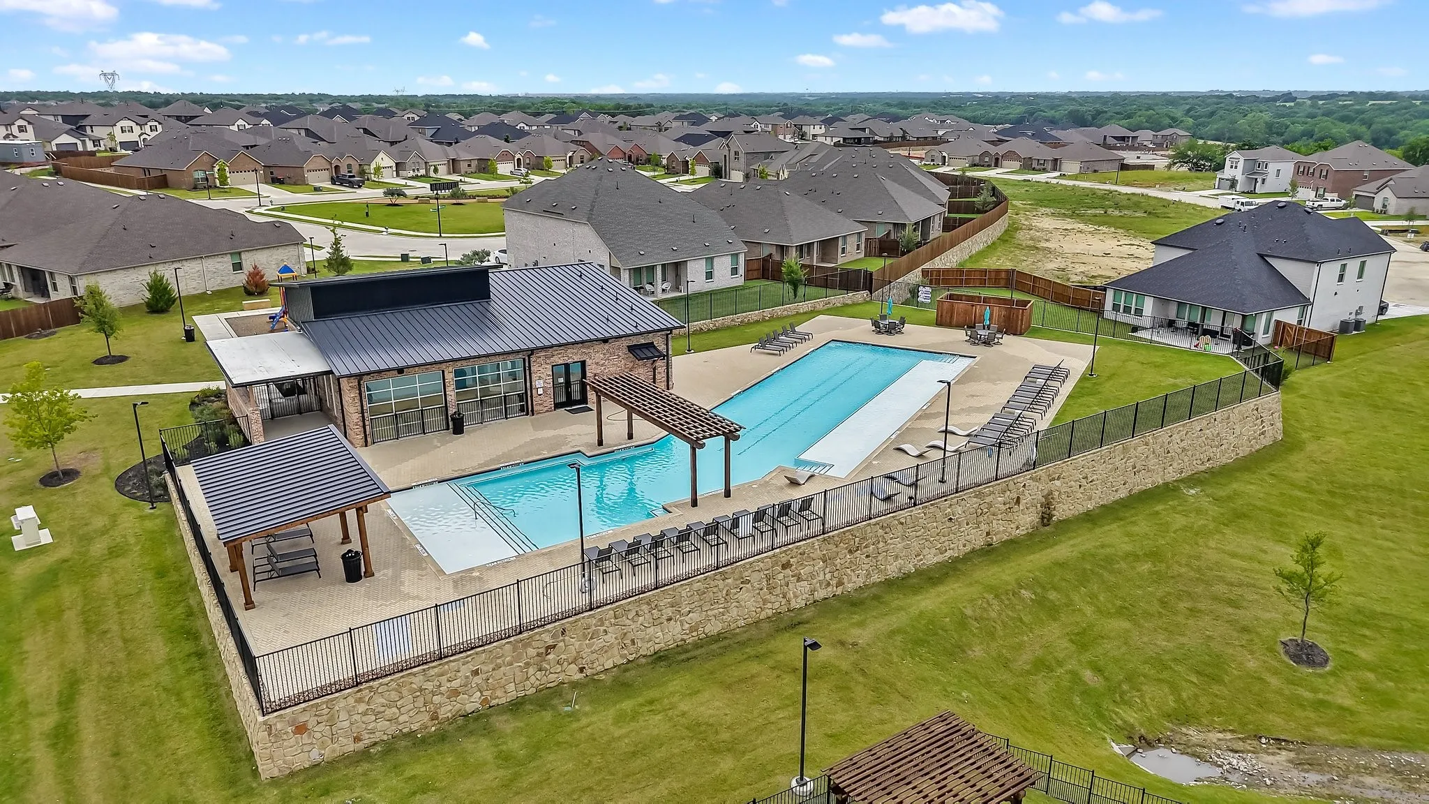 Single Family Residence For Sale in Collin County , 3241 Cross Shore Drive, Anna, Texas 75409, 4 Bedroom, 3 Bathroom, 2 Garage spaces, 2,624 Sqft, built in 2024, mls#21280069, Real Estate Agent in Anna, Homes For Sale in Collin county, Homes For Sale in Anna, Realtor in Anna Texas, Real Estate Brokerage Independent Realty Texas, Luminita Cordes Realtor