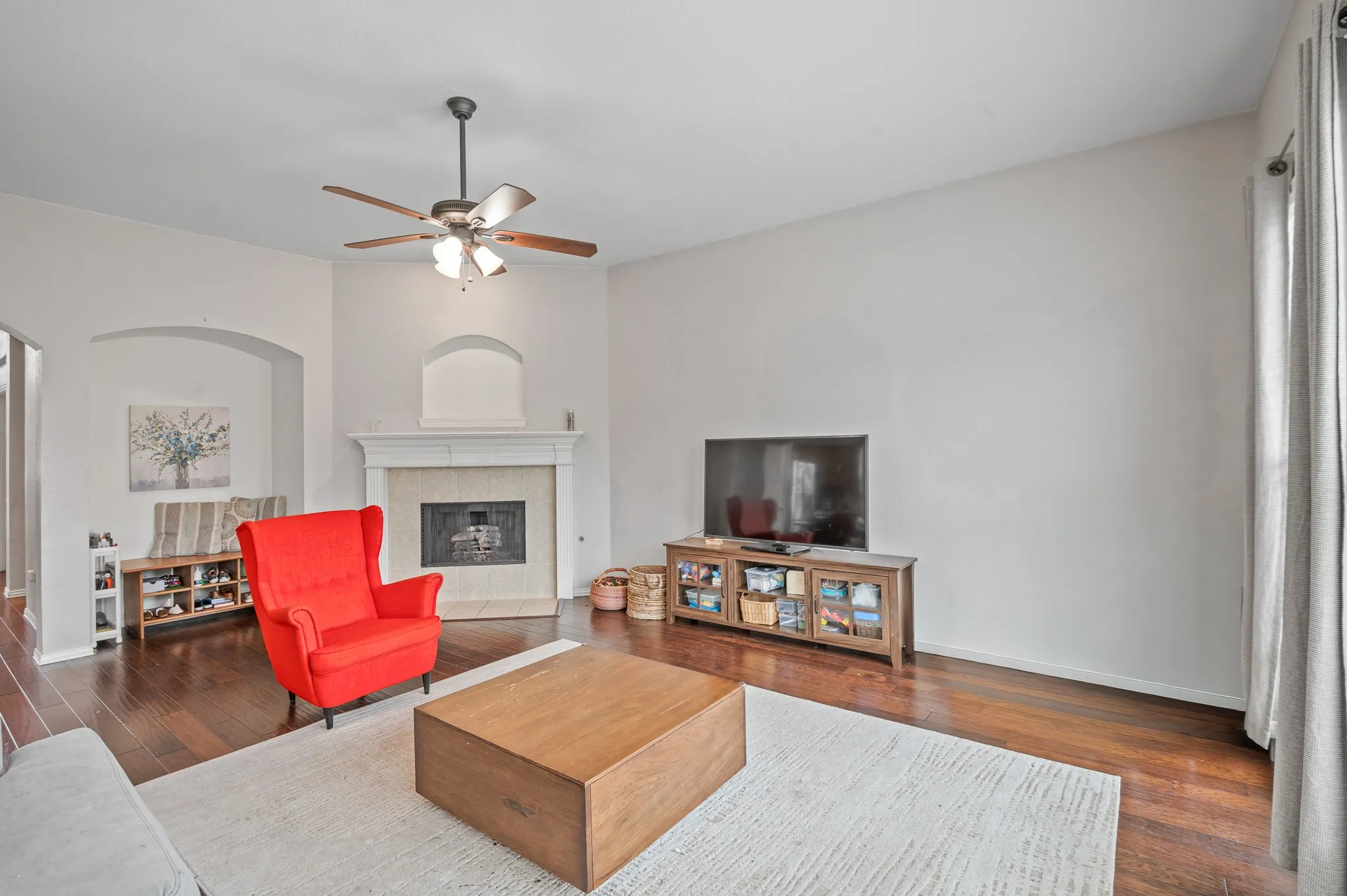 Single Family Residence For Sale in Dallas County , 8114 Salzburg Drive, Rowlett, Texas 75089, 4 Bedroom, 3 Bathroom, 2 Garage spaces, 2,992 Sqft, built in 2000, mls#21280082, Real Estate Agent in Rowlett, Homes For Sale in Dallas county, Homes For Sale in Rowlett, Realtor in Rowlett Texas, Real Estate Brokerage Independent Realty Texas, Luminita Cordes Realtor