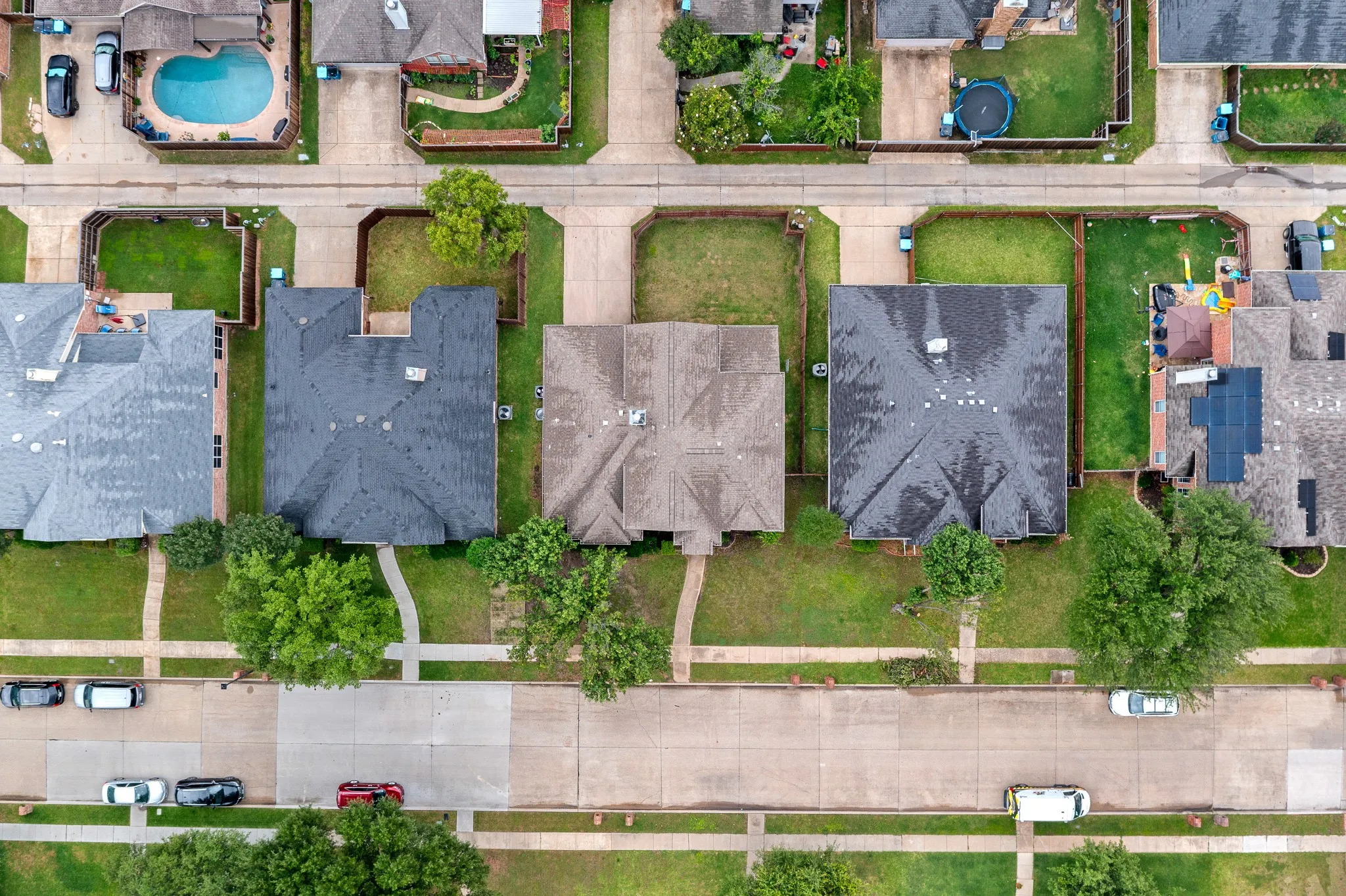 Single Family Residence For Sale in Dallas County , 8114 Salzburg Drive, Rowlett, Texas 75089, 4 Bedroom, 3 Bathroom, 2 Garage spaces, 2,992 Sqft, built in 2000, mls#21280082, Real Estate Agent in Rowlett, Homes For Sale in Dallas county, Homes For Sale in Rowlett, Realtor in Rowlett Texas, Real Estate Brokerage Independent Realty Texas, Luminita Cordes Realtor