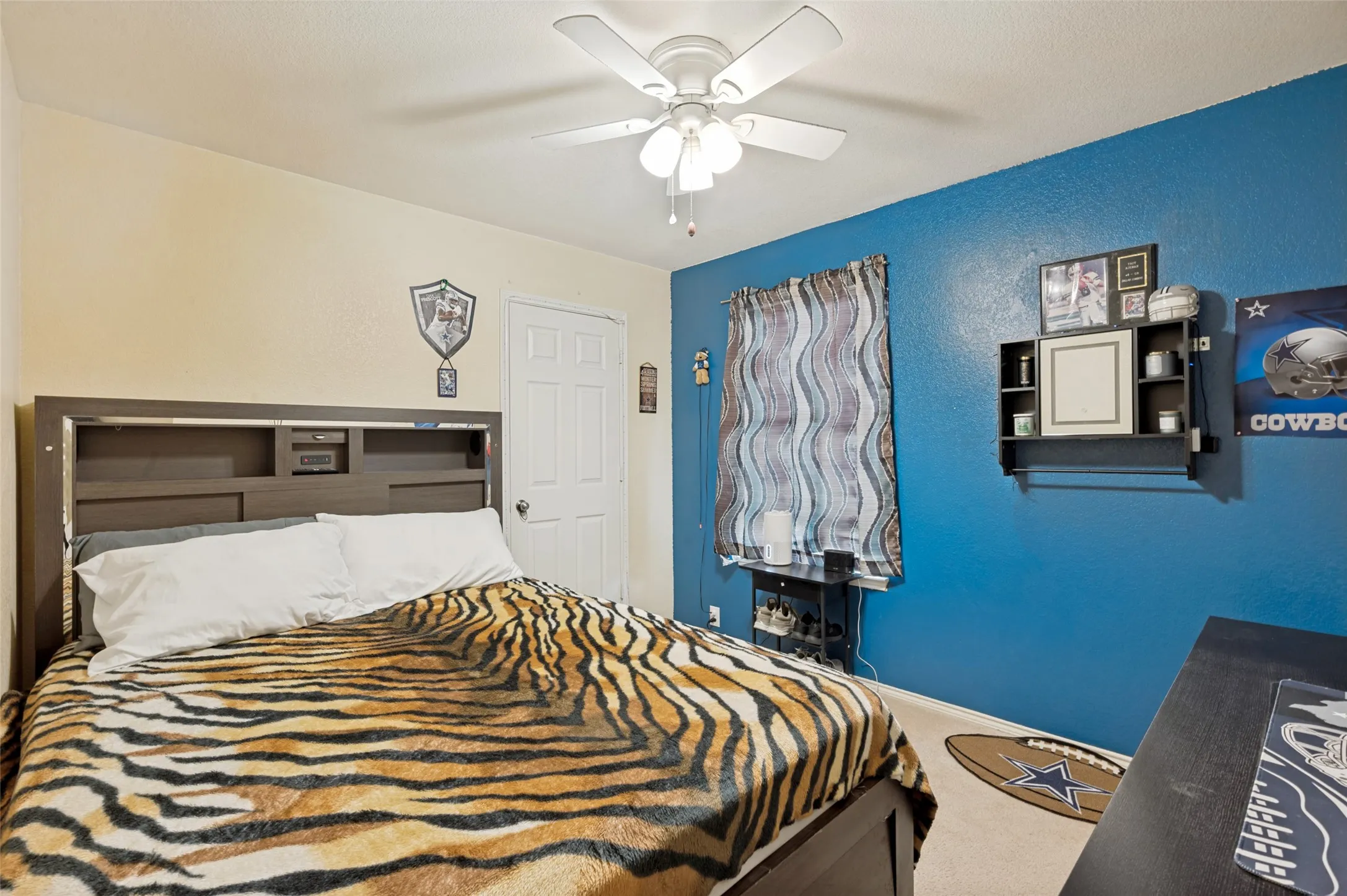 Single Family Residence For Sale in Denton County , 8616 Chisholm Trail, Cross Roads, Texas 76227, 3 Bedroom, 2 Bathroom, 2 Garage spaces, 1,896 Sqft, built in 2005, mls#21280239, Real Estate Agent in Cross Roads, Homes For Sale in Denton county, Homes For Sale in Cross Roads, Realtor in Cross Roads Texas, Real Estate Brokerage Independent Realty Texas, Luminita Cordes Realtor