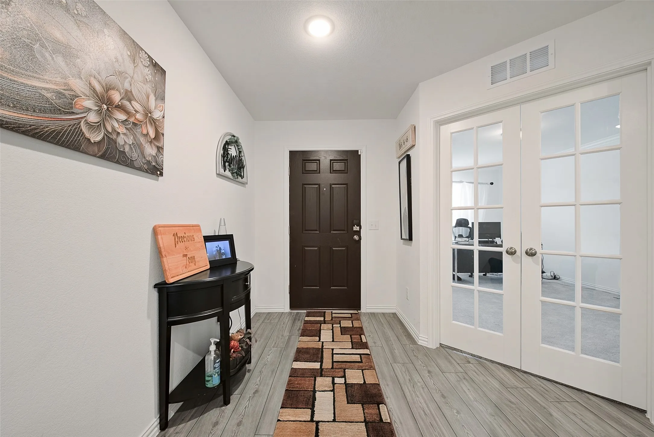 Single Family Residence For Sale in Tarrant County , 4437 Benham Drive, Fort Worth, Texas 76036, 4 Bedroom, 3 Bathroom, 2 Garage spaces, 2,572 Sqft, built in 2024, mls#21279197, Real Estate Agent in Fort Worth, Homes For Sale in Tarrant county, Homes For Sale in Fort Worth, Realtor in Fort Worth Texas, Real Estate Brokerage Independent Realty Texas, Luminita Cordes Realtor