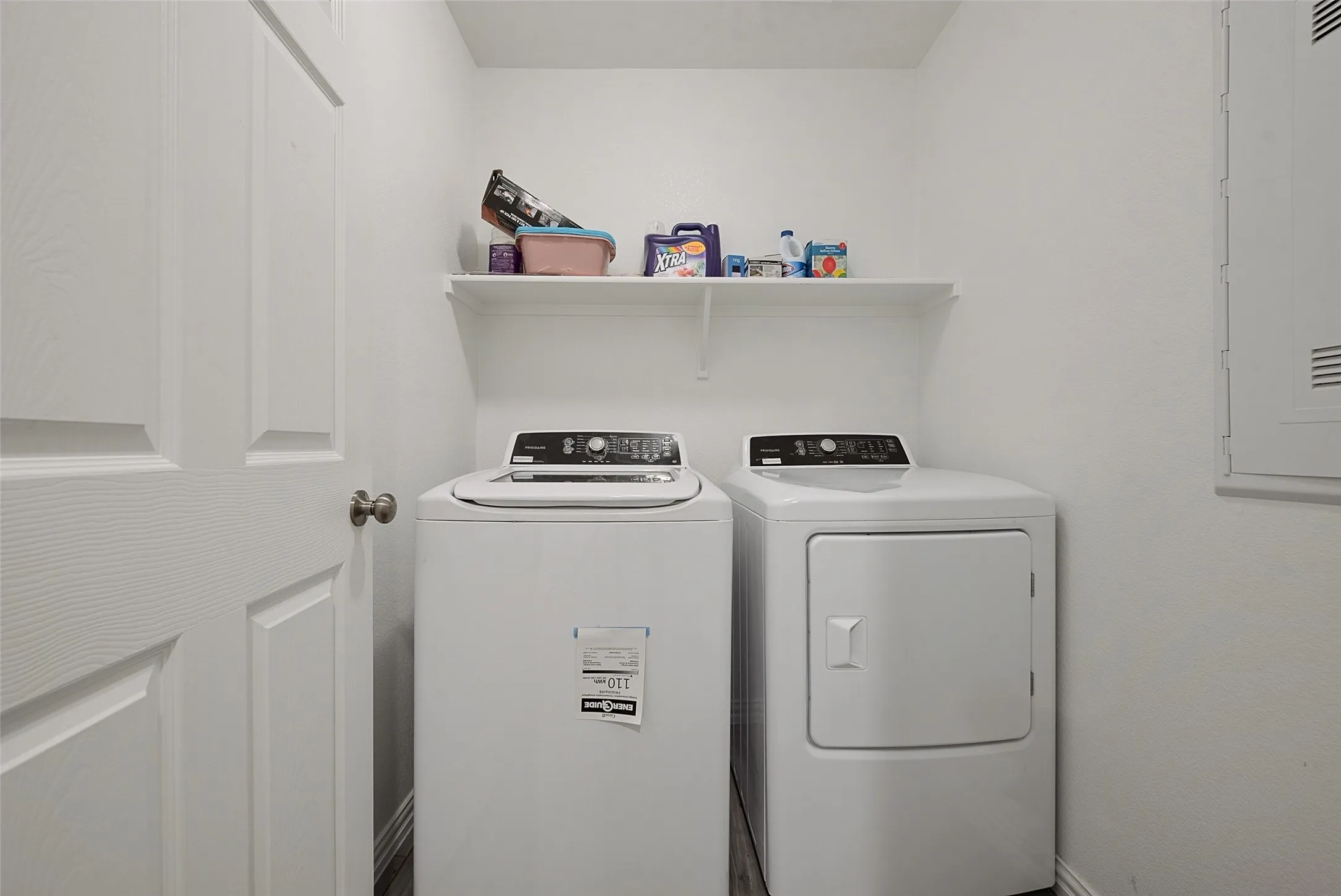 Single Family Residence For Sale in Tarrant County , 4437 Benham Drive, Fort Worth, Texas 76036, 4 Bedroom, 3 Bathroom, 2 Garage spaces, 2,572 Sqft, built in 2024, mls#21279197, Real Estate Agent in Fort Worth, Homes For Sale in Tarrant county, Homes For Sale in Fort Worth, Realtor in Fort Worth Texas, Real Estate Brokerage Independent Realty Texas, Luminita Cordes Realtor