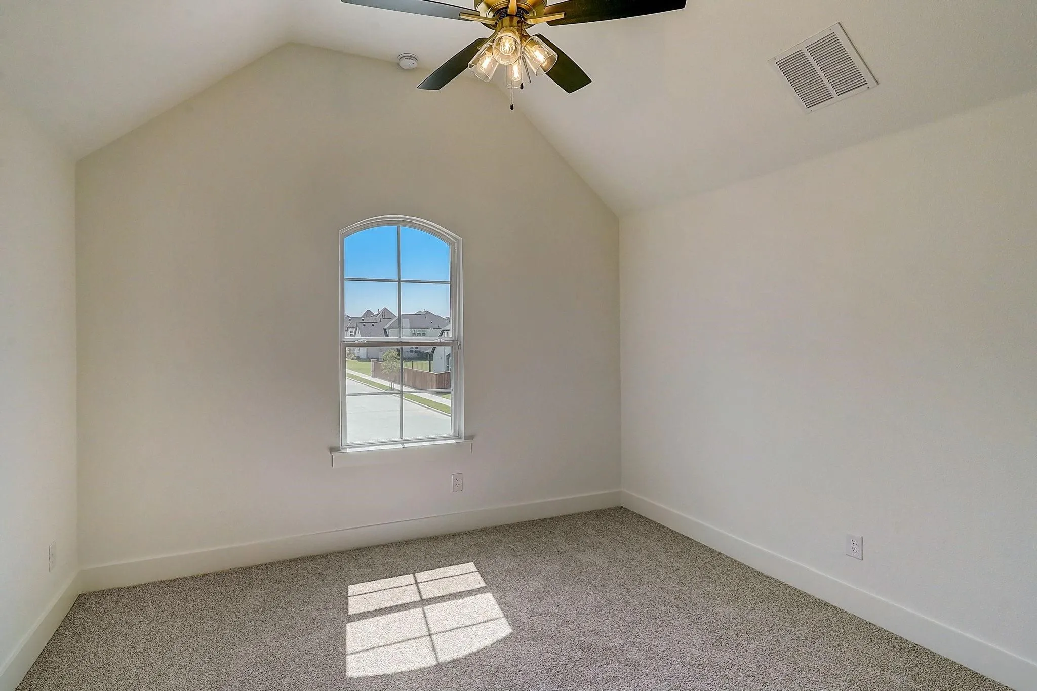 Single Family Residence For Sale in Denton County , 1000 Sycamore Place, Prosper, Texas 75078, 5 Bedroom, 4 Bathroom, 2 Garage spaces, 4,012 Sqft, built in 2022, mls#21280132, Real Estate Agent in Prosper, Homes For Sale in Denton county, Homes For Sale in Prosper, Realtor in Prosper Texas, Real Estate Brokerage Independent Realty Texas, Luminita Cordes Realtor