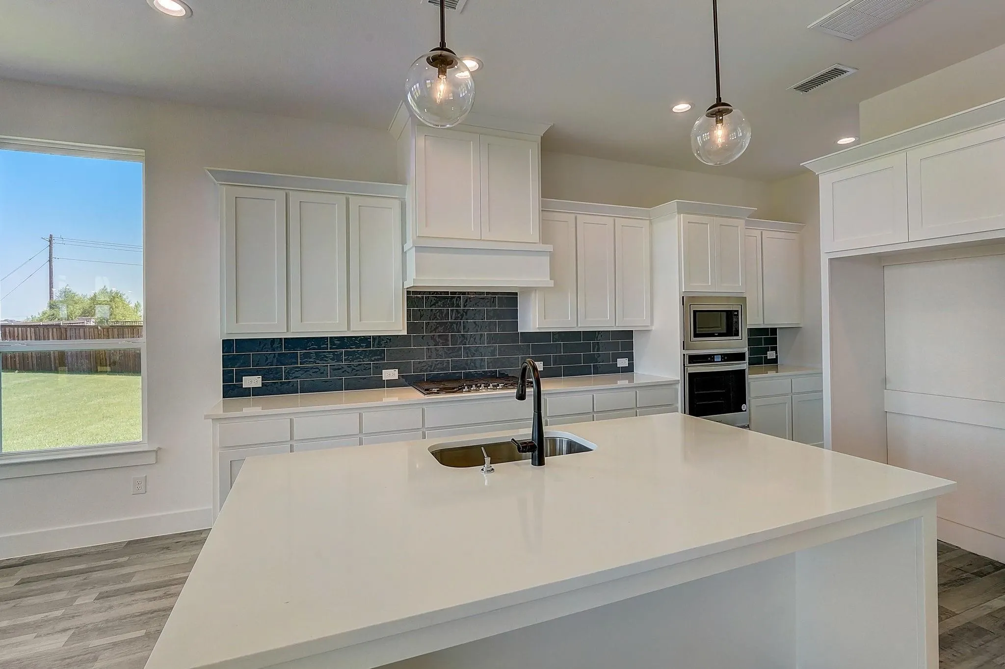 Single Family Residence For Sale in Denton County , 1000 Sycamore Place, Prosper, Texas 75078, 5 Bedroom, 4 Bathroom, 2 Garage spaces, 4,012 Sqft, built in 2022, mls#21280132, Real Estate Agent in Prosper, Homes For Sale in Denton county, Homes For Sale in Prosper, Realtor in Prosper Texas, Real Estate Brokerage Independent Realty Texas, Luminita Cordes Realtor