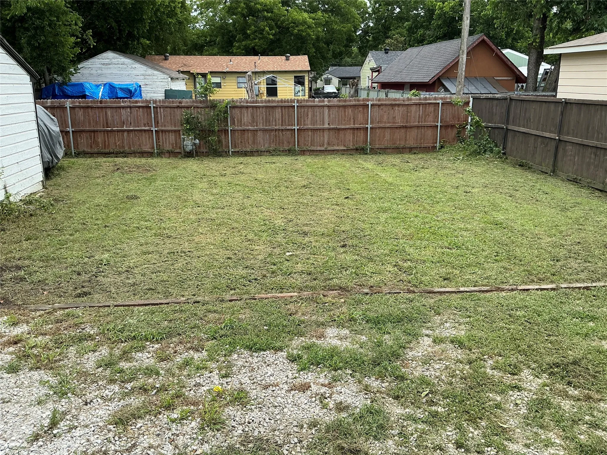 Single Family Residence For Sale in Dallas County , 11118 Aledo Drive, Dallas, Texas 75228, 4 Bedroom, 2 Bathroom, 1 Garage spaces, 2,380 Sqft, built in 1950, mls#21280242, Real Estate Agent in Dallas, Homes For Sale in Dallas county, Homes For Sale in Dallas, Realtor in Dallas Texas, Real Estate Brokerage Independent Realty Texas, Luminita Cordes Realtor