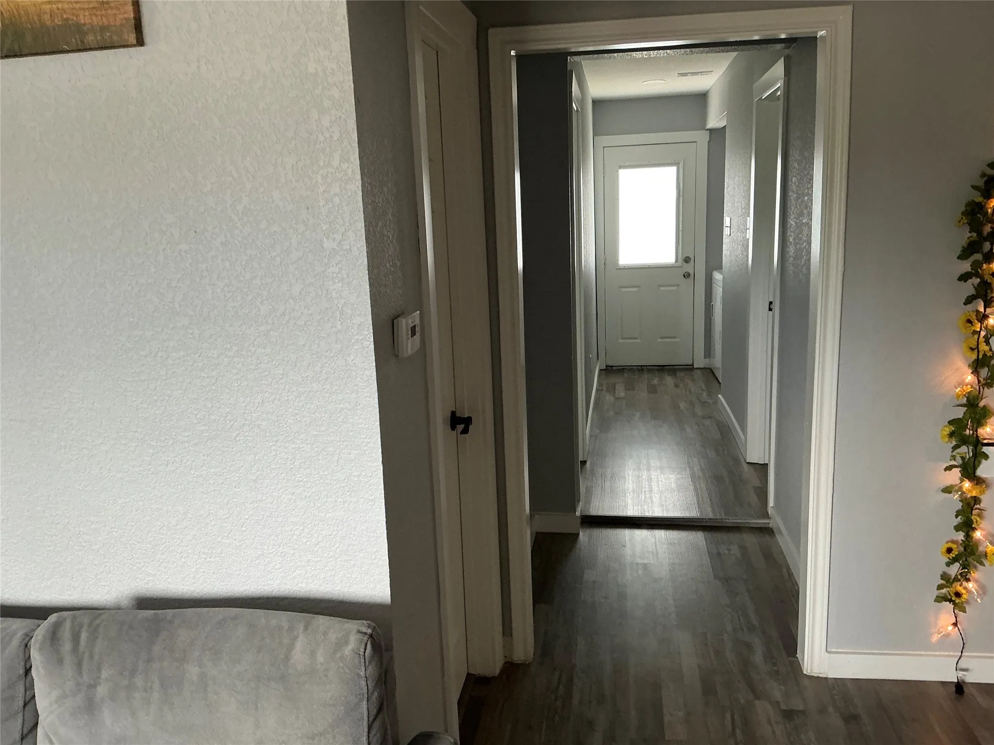 Single Family Residence For Sale in Dallas County , 11118 Aledo Drive, Dallas, Texas 75228, 4 Bedroom, 2 Bathroom, 1 Garage spaces, 2,380 Sqft, built in 1950, mls#21280242, Real Estate Agent in Dallas, Homes For Sale in Dallas county, Homes For Sale in Dallas, Realtor in Dallas Texas, Real Estate Brokerage Independent Realty Texas, Luminita Cordes Realtor