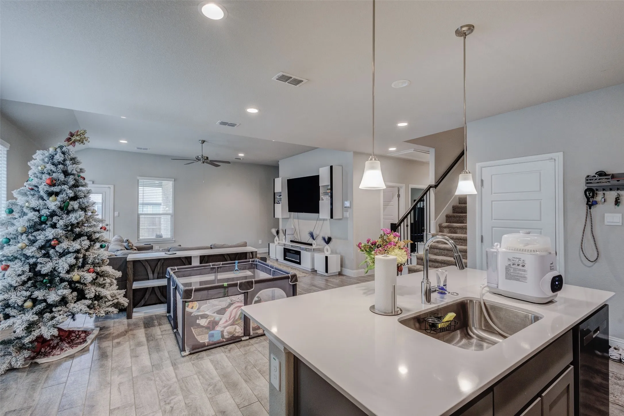Single Family Residence For Rent in Denton County , 1513 Woodpecker Street, Denton, Texas 76205, 4 Bedrooms, 3 Bathrooms, 2 Garage spaces, 2,733 Sqft, built in 2024, Price $3,500, mls#21258242, Real Estate Agent in Denton, Homes For Rent in Denton county, Homes For Rent in Denton, Realtor in Denton Texas, Real Estate Brokerage Independent Realty Texas, Luminita Cordes Realtor
