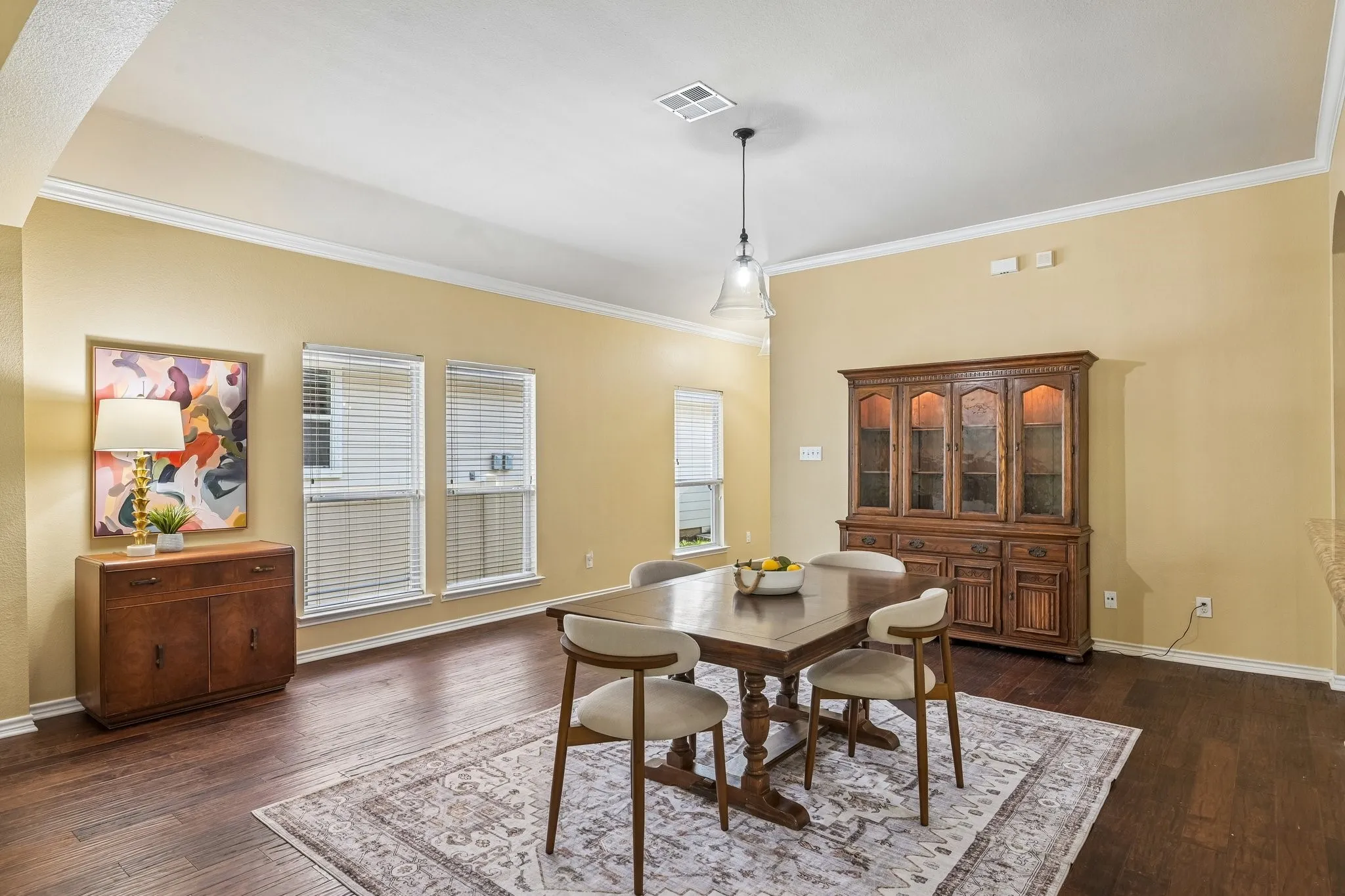 Single Family Residence For Sale in Denton County , 1321 Stone Mountain Parkway, Savannah, Texas 76227, 4 Bedroom, 2 Bathroom, 2 Garage spaces, 2,136 Sqft, built in 2004, mls#21277104, Real Estate Agent in Savannah, Homes For Sale in Denton county, Homes For Sale in Savannah, Realtor in Savannah Texas, Real Estate Brokerage Independent Realty Texas, Luminita Cordes Realtor