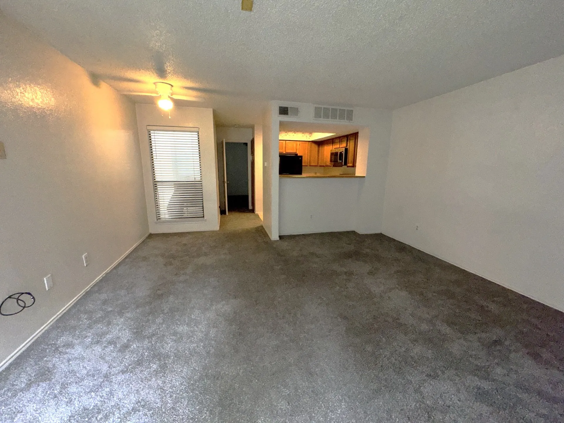 Condominium For Sale in Tarrant County , 2300 Balsam Drive G102, Arlington, Texas 76006, 1 Bedroom, 1 Bathroom, Garage spaces, 662 Sqft, built in 1981, mls#21280255, Real Estate Agent in Arlington, Homes For Sale in Tarrant county, Homes For Sale in Arlington, Realtor in Arlington Texas, Real Estate Brokerage Independent Realty Texas, Luminita Cordes Realtor