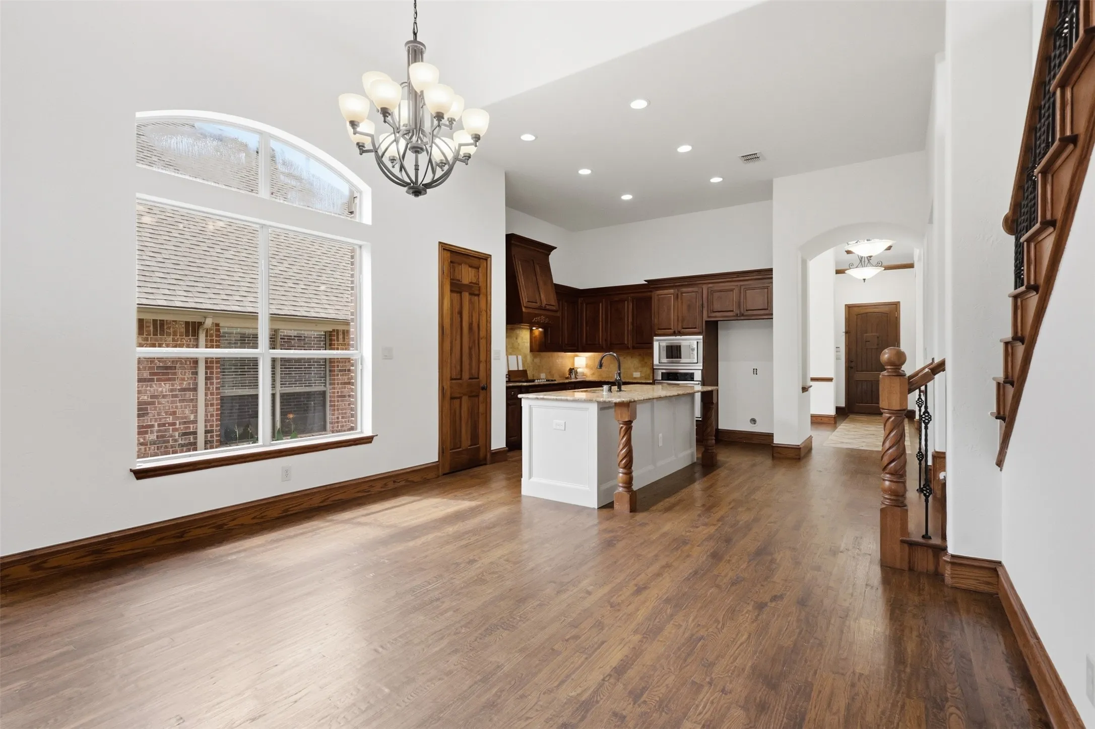 Single Family Residence For Sale in Collin County , 6417 Canyon Crest Drive, Mc Kinney, Texas 75071, 4 Bedroom, 3 Bathroom, 2 Garage spaces, 3,588 Sqft, built in 2008, mls#21279803, Real Estate Agent in Mc Kinney, Homes For Sale in Collin county, Homes For Sale in Mc Kinney, Realtor in Mc Kinney Texas, Real Estate Brokerage Independent Realty Texas, Luminita Cordes Realtor