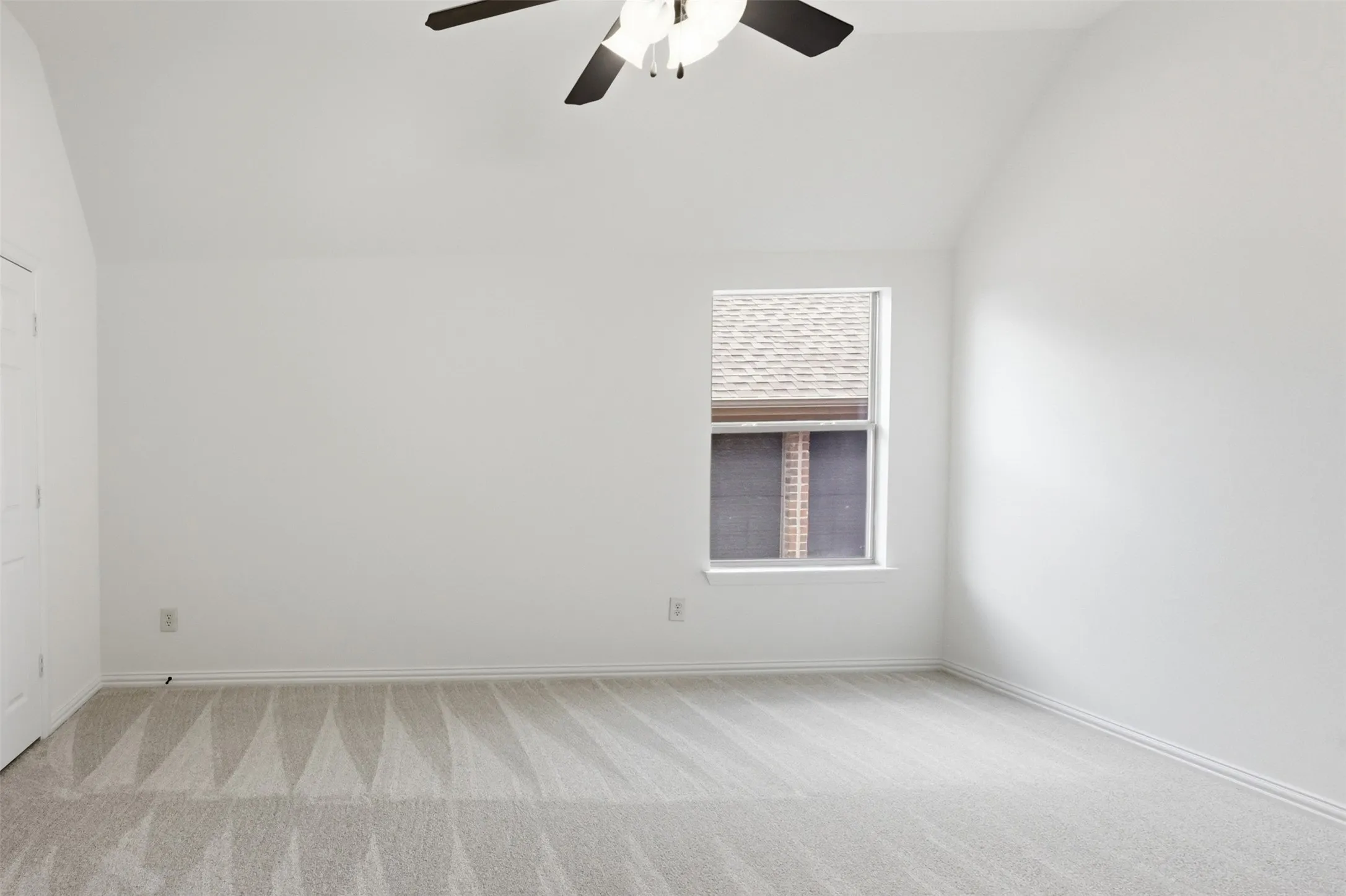 Single Family Residence For Sale in Collin County , 6417 Canyon Crest Drive, Mc Kinney, Texas 75071, 4 Bedroom, 3 Bathroom, 2 Garage spaces, 3,588 Sqft, built in 2008, mls#21279803, Real Estate Agent in Mc Kinney, Homes For Sale in Collin county, Homes For Sale in Mc Kinney, Realtor in Mc Kinney Texas, Real Estate Brokerage Independent Realty Texas, Luminita Cordes Realtor