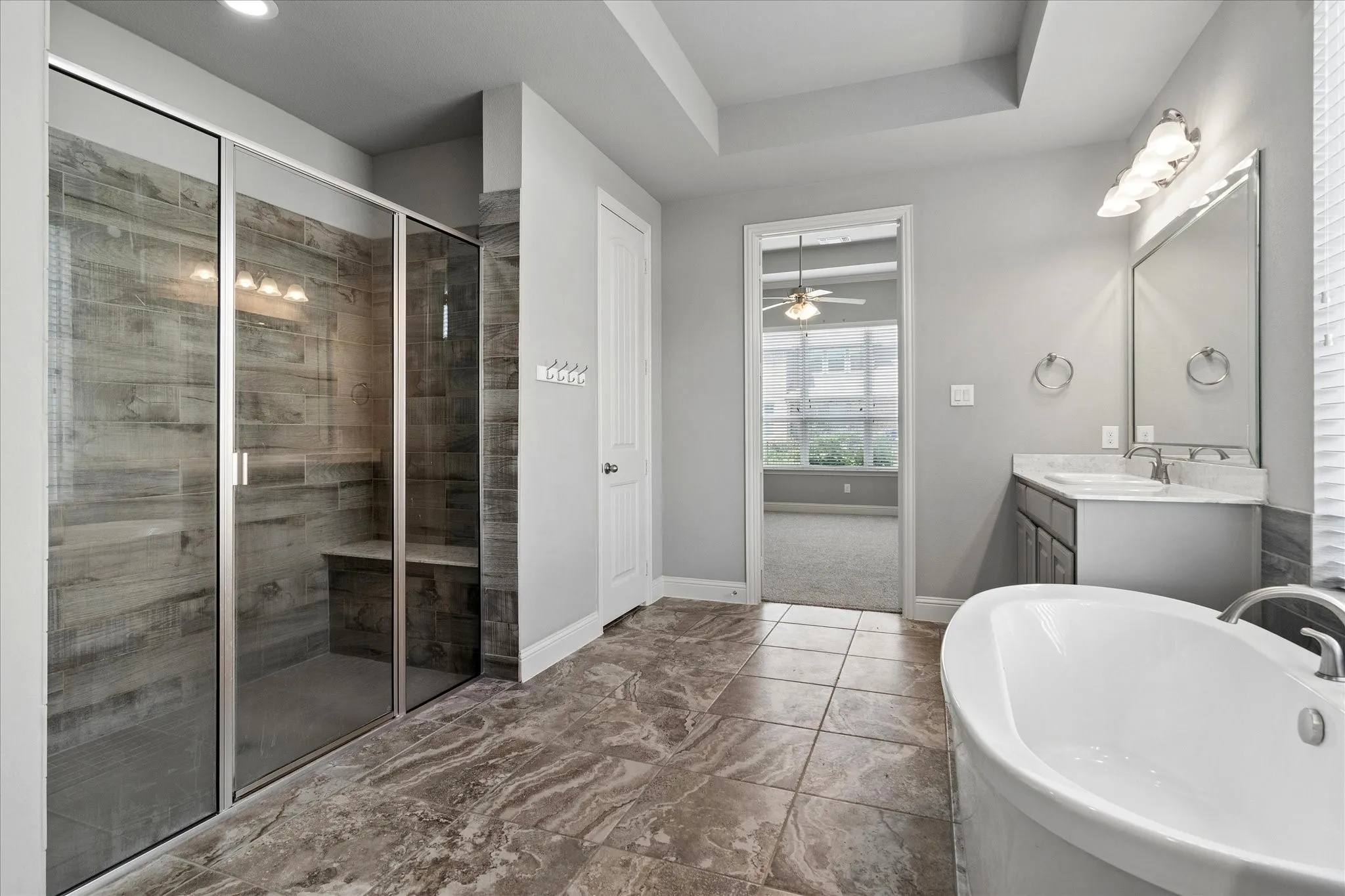 Single Family Residence For Sale in Grayson County , 1905 Running Deer Lane, Gunter, Texas 75058, 4 Bedroom, 4 Bathroom, 3 Garage spaces, 4,160 Sqft, built in 2017, mls#21280115, Real Estate Agent in Gunter, Homes For Sale in Grayson county, Homes For Sale in Gunter, Realtor in Gunter Texas, Real Estate Brokerage Independent Realty Texas, Luminita Cordes Realtor