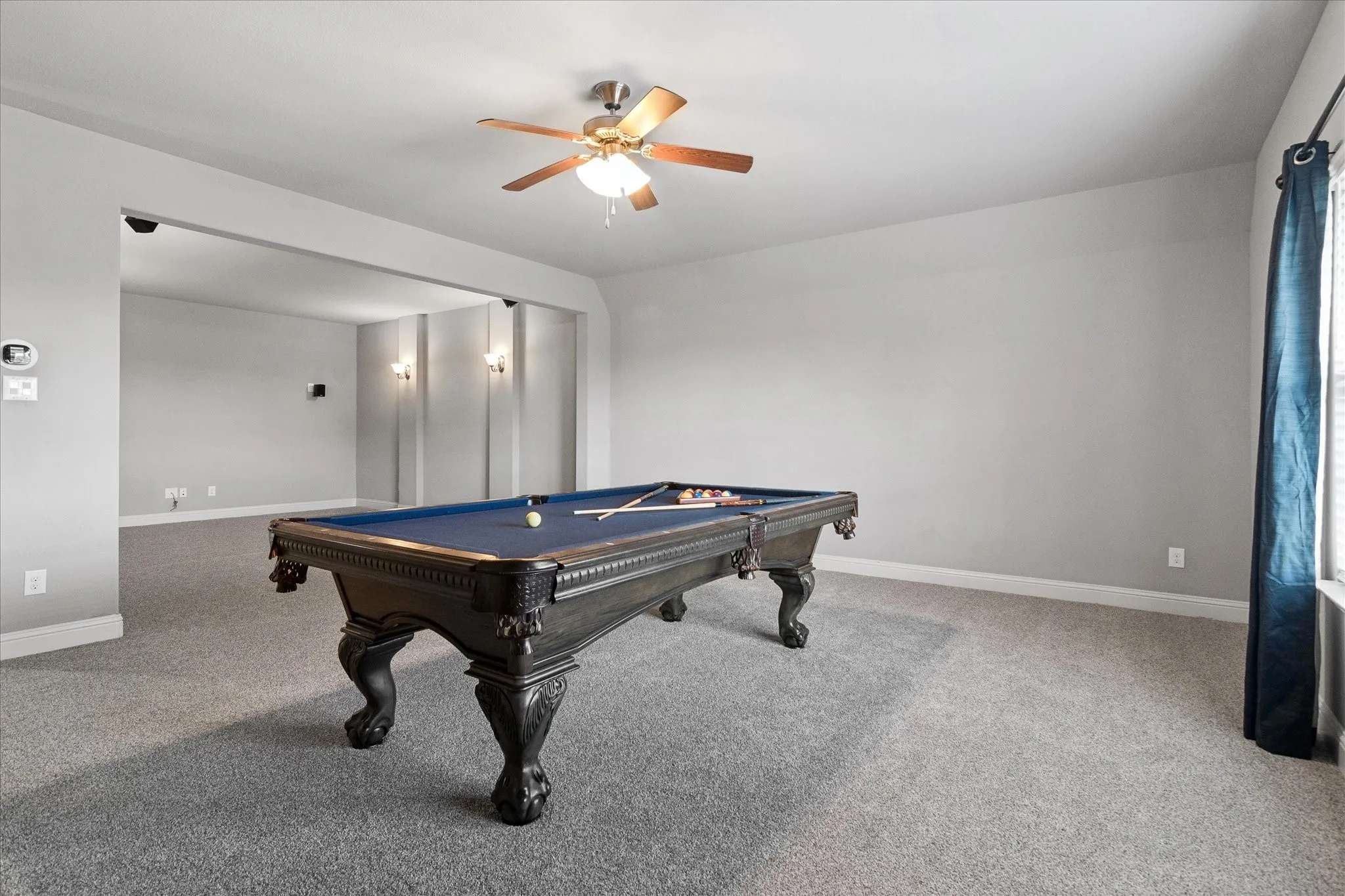 Single Family Residence For Sale in Grayson County , 1905 Running Deer Lane, Gunter, Texas 75058, 4 Bedroom, 4 Bathroom, 3 Garage spaces, 4,160 Sqft, built in 2017, mls#21280115, Real Estate Agent in Gunter, Homes For Sale in Grayson county, Homes For Sale in Gunter, Realtor in Gunter Texas, Real Estate Brokerage Independent Realty Texas, Luminita Cordes Realtor