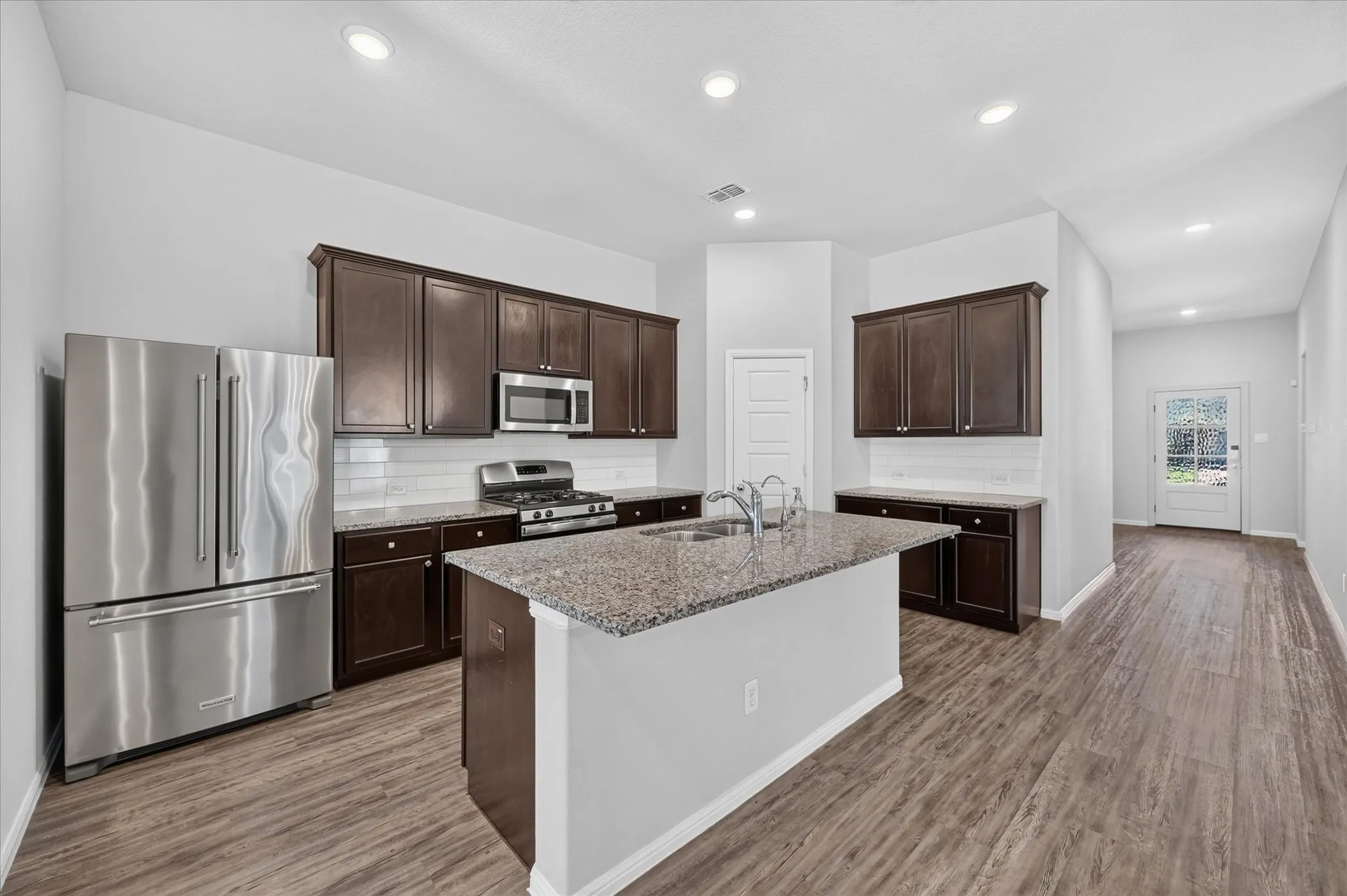 Single Family Residence For Rent in Denton County , 5825 Rostherne Drive, Celina, Texas 76227, 4 Bedroom, 2 Bathroom, 2 Garage spaces, 2,011 Sqft, built in 2020, mls#21280279, Real Estate Agent in Celina, Homes For Rent in Denton county, Homes For Rent in Celina, Realtor in Celina Texas, Real Estate Brokerage Independent Realty Texas, Luminita Cordes Realtor