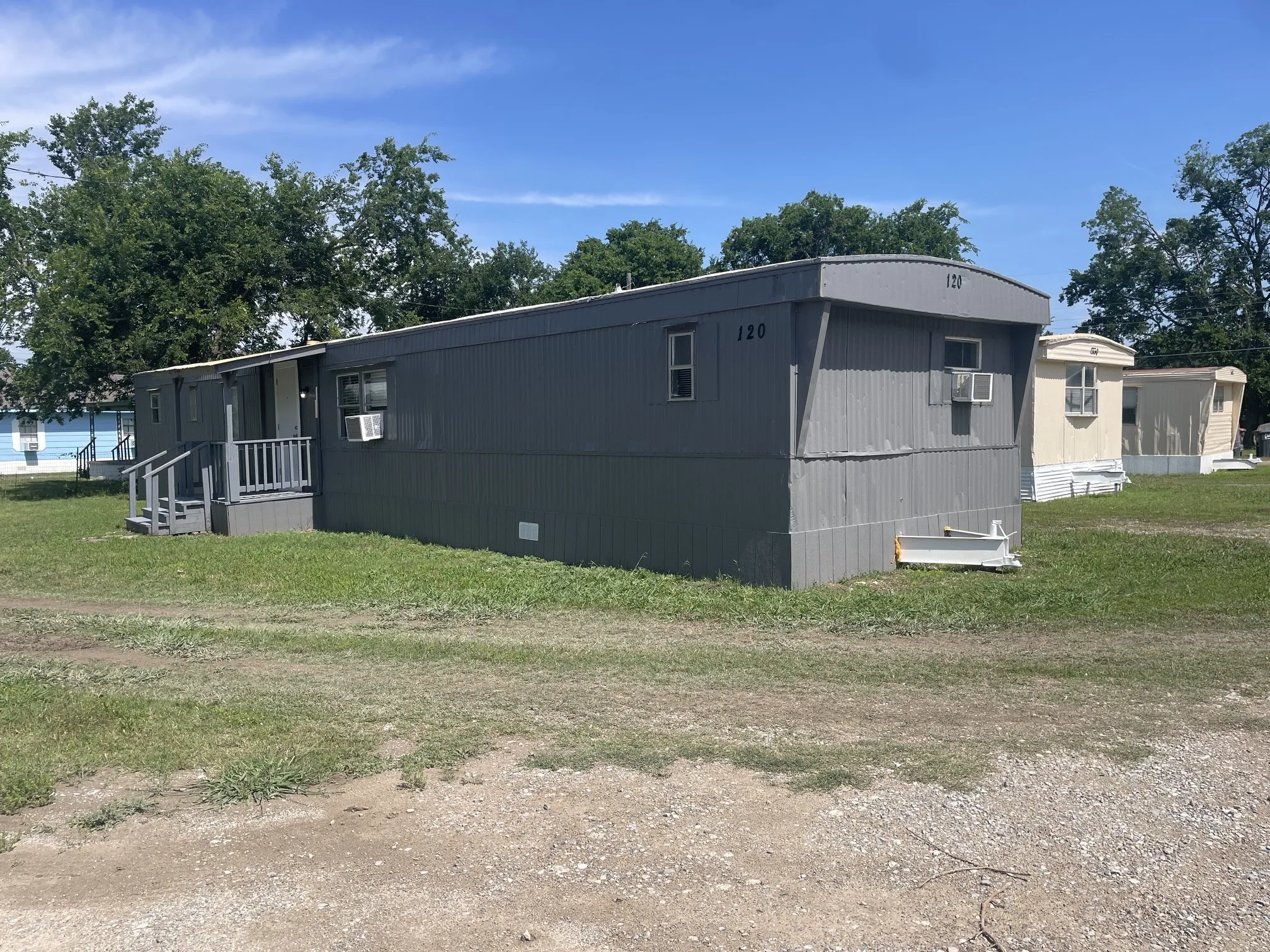 Mobile Home For Rent in Collin County , 120 Cunningham Boulevard, Anna, Texas 75409, 3 Bedroom, 2 Bathroom, Garage spaces, 980 Sqft, built in 1980, mls#21280049, Real Estate Agent in Anna, Homes For Rent in Collin county, Homes For Rent in Anna, Realtor in Anna Texas, Real Estate Brokerage Independent Realty Texas, Luminita Cordes Realtor
