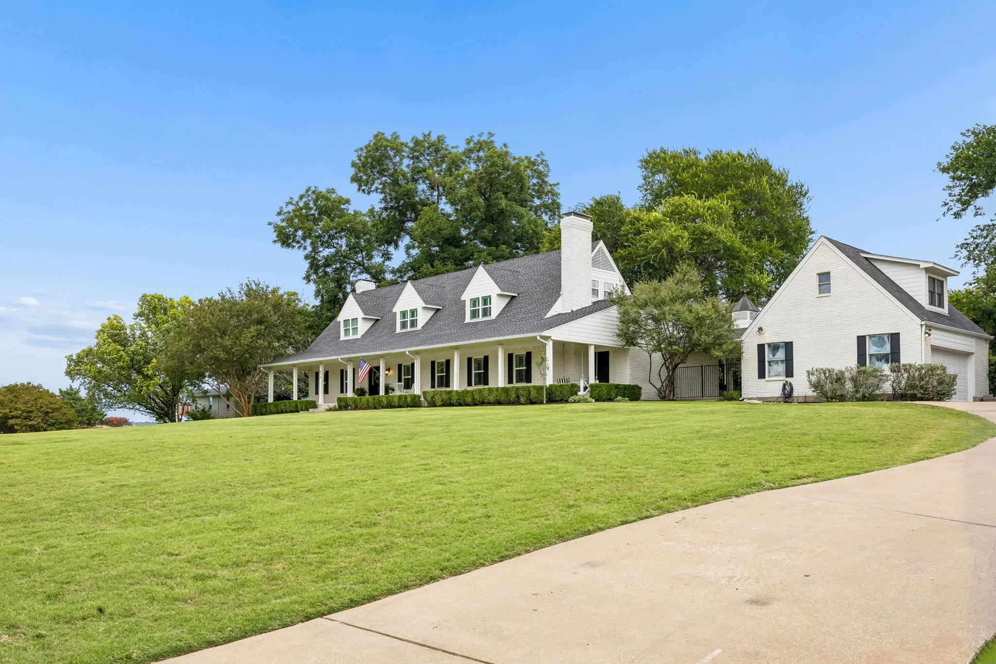 A voluntary HOA is $25 per year