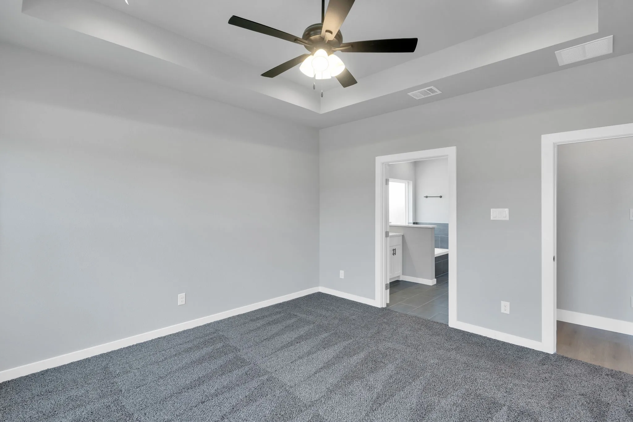Single Family Residence For Sale in Ellis County , 350 E Lamar Street, Palmer, Texas 75152, 5 Bedroom, 3 Bathroom, 2 Garage spaces, 2,127 Sqft, built in 2026, mls#21278317, Real Estate Agent in Palmer, Homes For Sale in Ellis county, Homes For Sale in Palmer, Realtor in Palmer Texas, Real Estate Brokerage Independent Realty Texas, Luminita Cordes Realtor