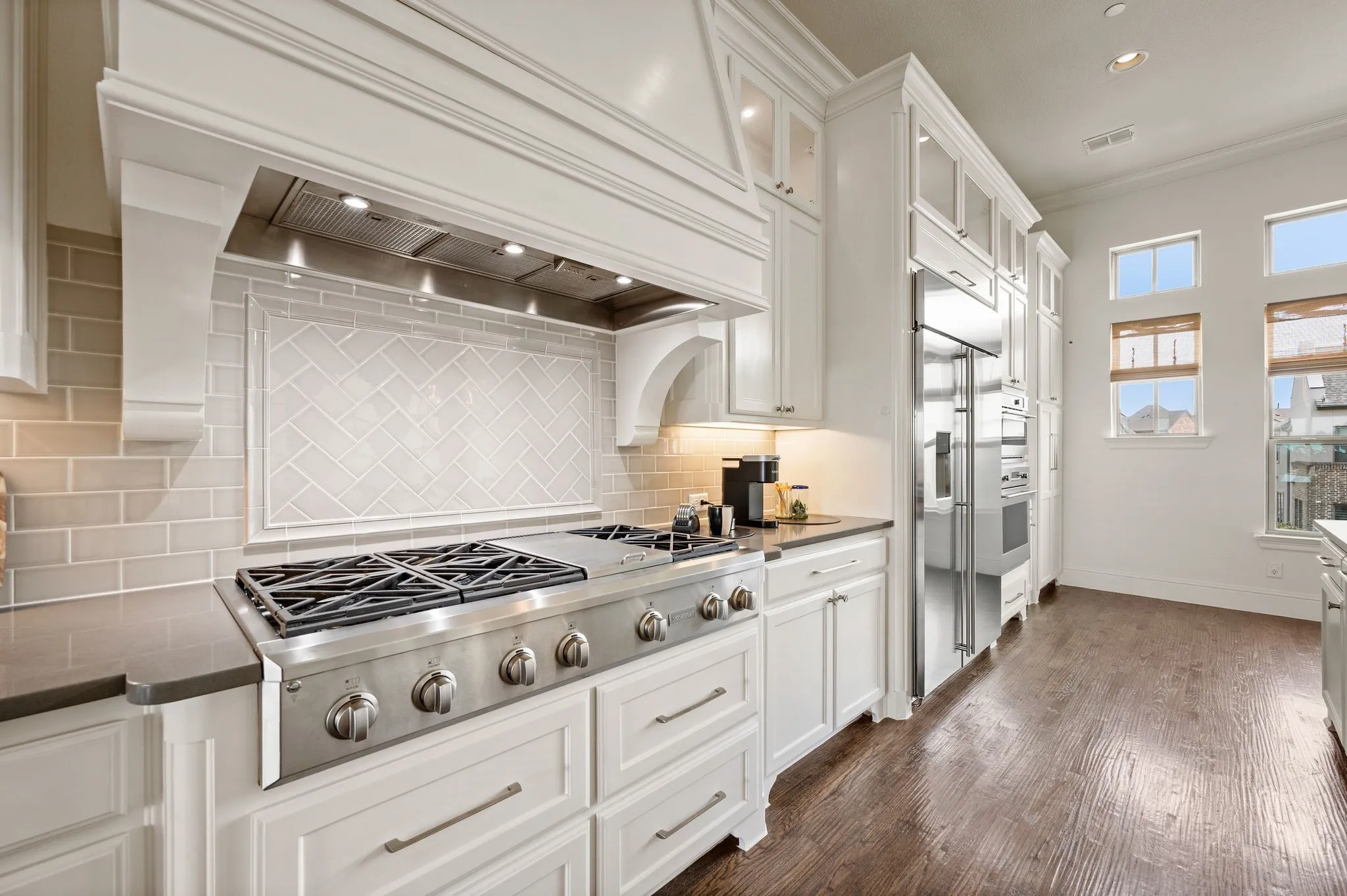Single Family Residence For Sale in Dallas County , 4887 Cloudcroft Lane, Irving, Texas 75038, 3 Bedroom, 5 Bathroom, 2 Garage spaces, 3,618 Sqft, built in 2016, mls#21276391, Real Estate Agent in Irving, Homes For Sale in Dallas county, Homes For Sale in Irving, Realtor in Irving Texas, Real Estate Brokerage Independent Realty Texas, Luminita Cordes Realtor