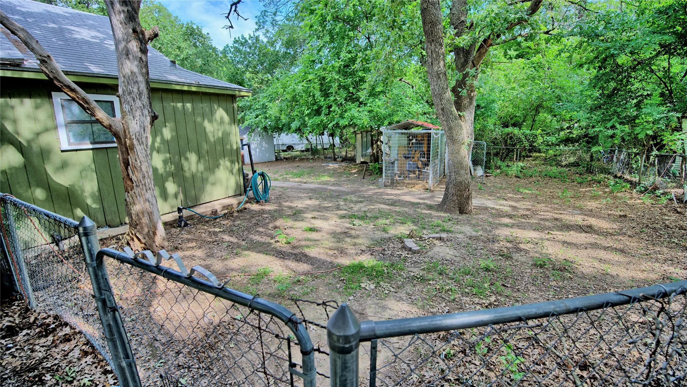 Single Family Residence For Sale in Montague County , 140 Elm Road, Nocona, Texas 76255, 3 Bedroom, 2 Bathroom, Garage spaces, 1,200 Sqft, built in 1955, mls#21280238, Real Estate Agent in Nocona, Homes For Sale in Montague county, Homes For Sale in Nocona, Realtor in Nocona Texas, Real Estate Brokerage Independent Realty Texas, Luminita Cordes Realtor