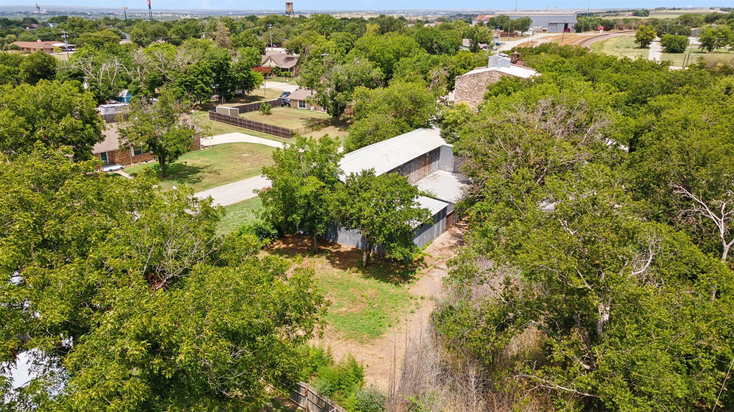 Business For Sale in Wise County , 331 Old Mill Road, Rhome, Texas 76078, 0, 0, Garage spaces, 4,015 Sqft, built in 0, Price $545,000, mls#21276673, Real Estate Agent in Rhome, Homes For Sale in Wise county, Homes For Sale in Rhome, Realtor in Rhome Texas, Real Estate Brokerage Independent Realty Texas, Luminita Cordes Realtor