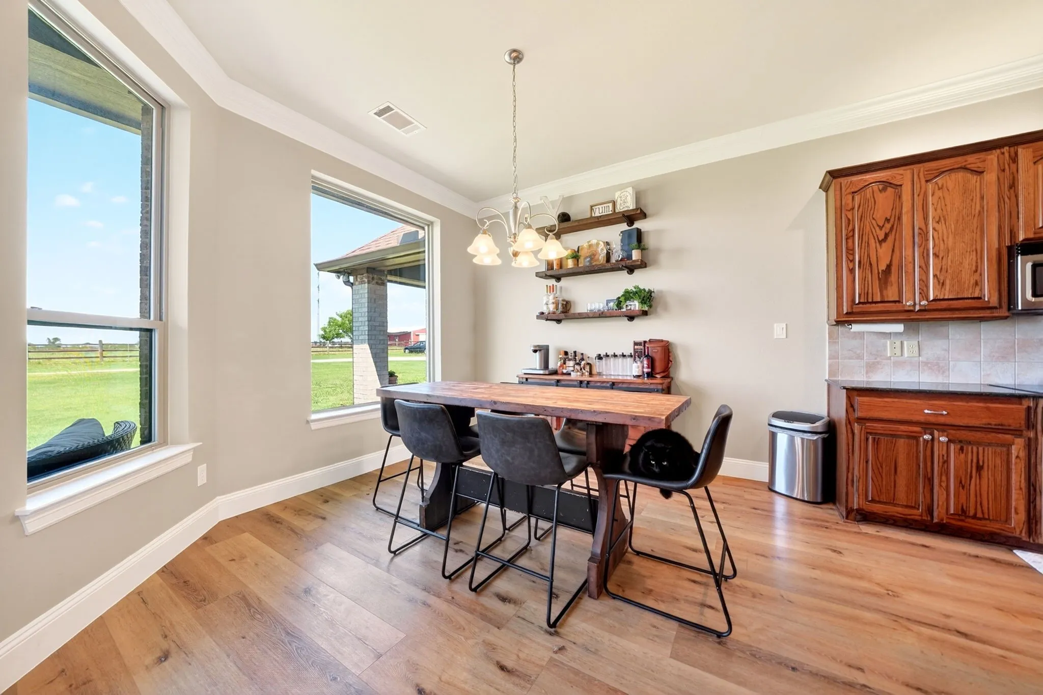 Single Family Residence For Sale in Rockwall County , 1700 N Munson Road, Royse City, Texas 75189, 5 Bedroom, 4 Bathroom, 2 Garage spaces, 3,531 Sqft, built in 2006, Price $1,399,000, mls#21279947, Real Estate Agent in Royse City, Homes For Sale in Rockwall county, Homes For Sale in Royse City, Realtor in Royse City Texas, Real Estate Brokerage Independent Realty Texas, Luminita Cordes Realtor