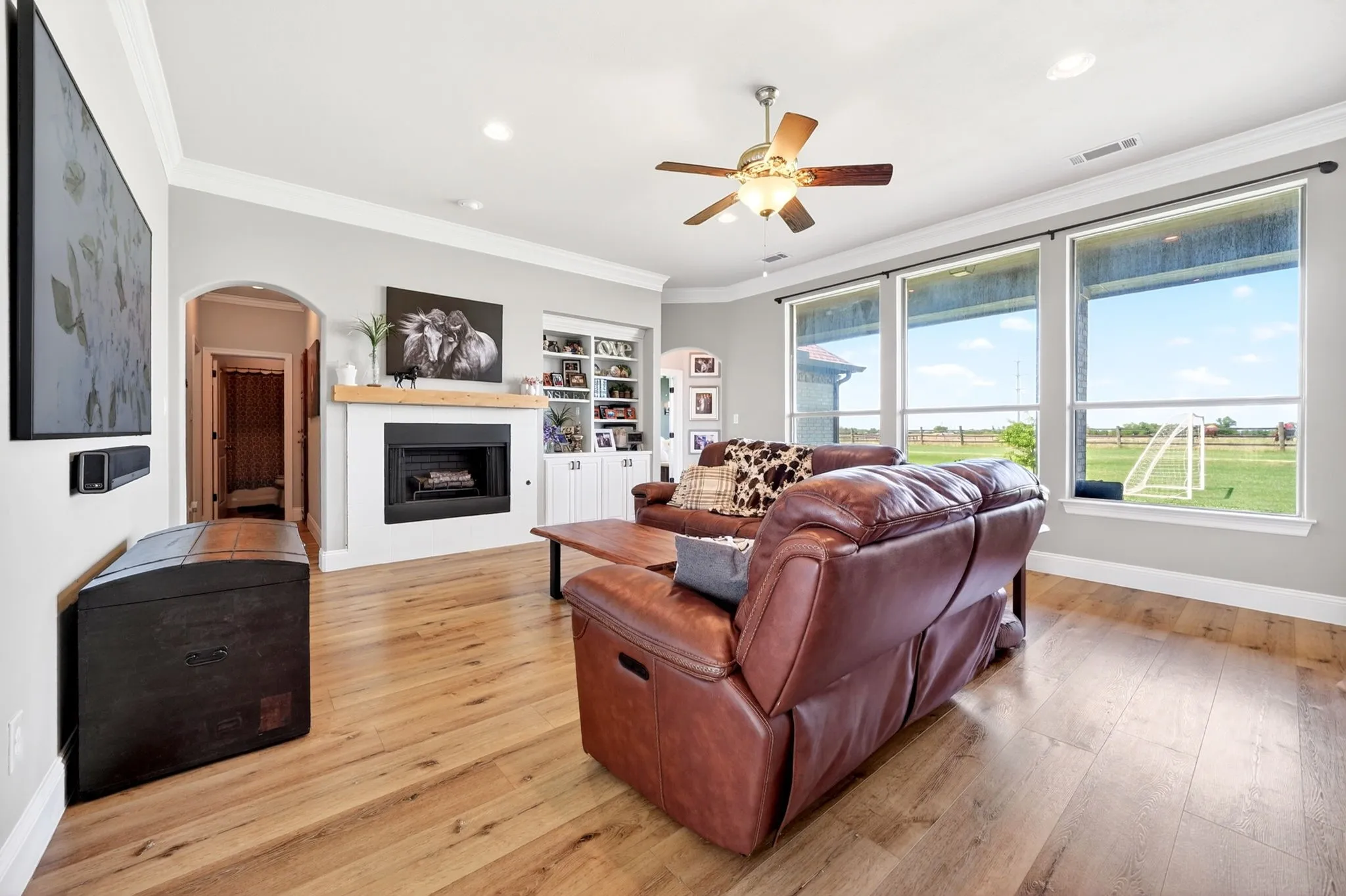 Single Family Residence For Sale in Rockwall County , 1700 N Munson Road, Royse City, Texas 75189, 5 Bedroom, 4 Bathroom, 2 Garage spaces, 3,531 Sqft, built in 2006, Price $1,399,000, mls#21279947, Real Estate Agent in Royse City, Homes For Sale in Rockwall county, Homes For Sale in Royse City, Realtor in Royse City Texas, Real Estate Brokerage Independent Realty Texas, Luminita Cordes Realtor