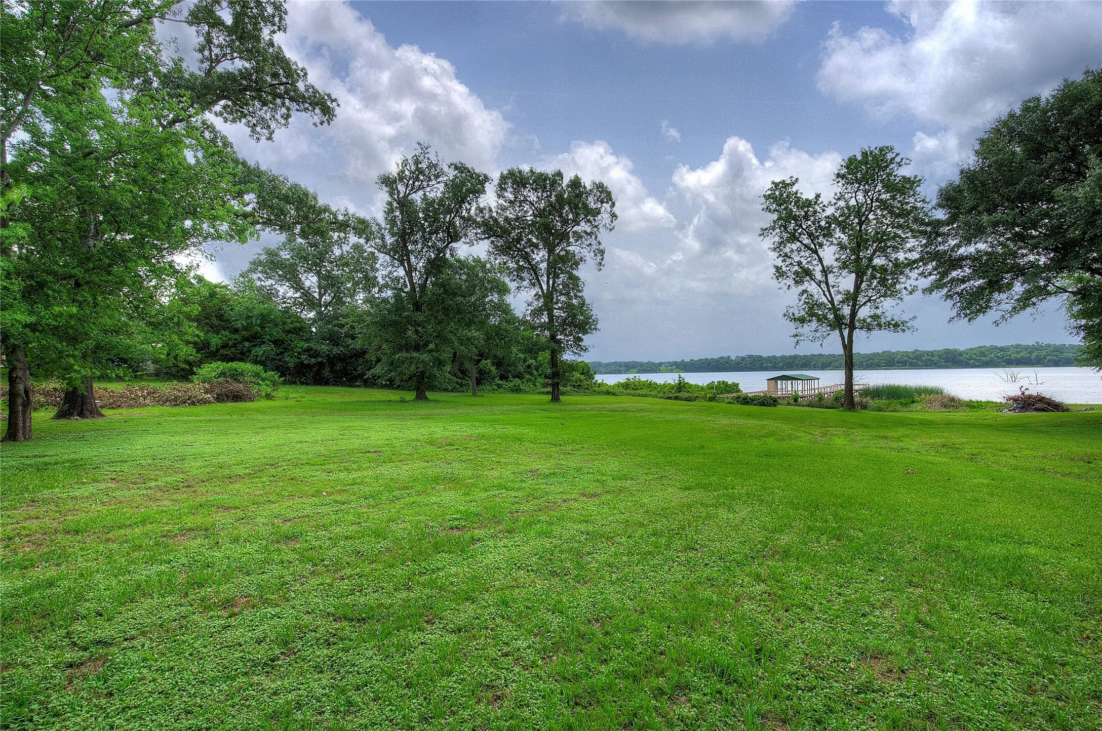 Yard down to private dock